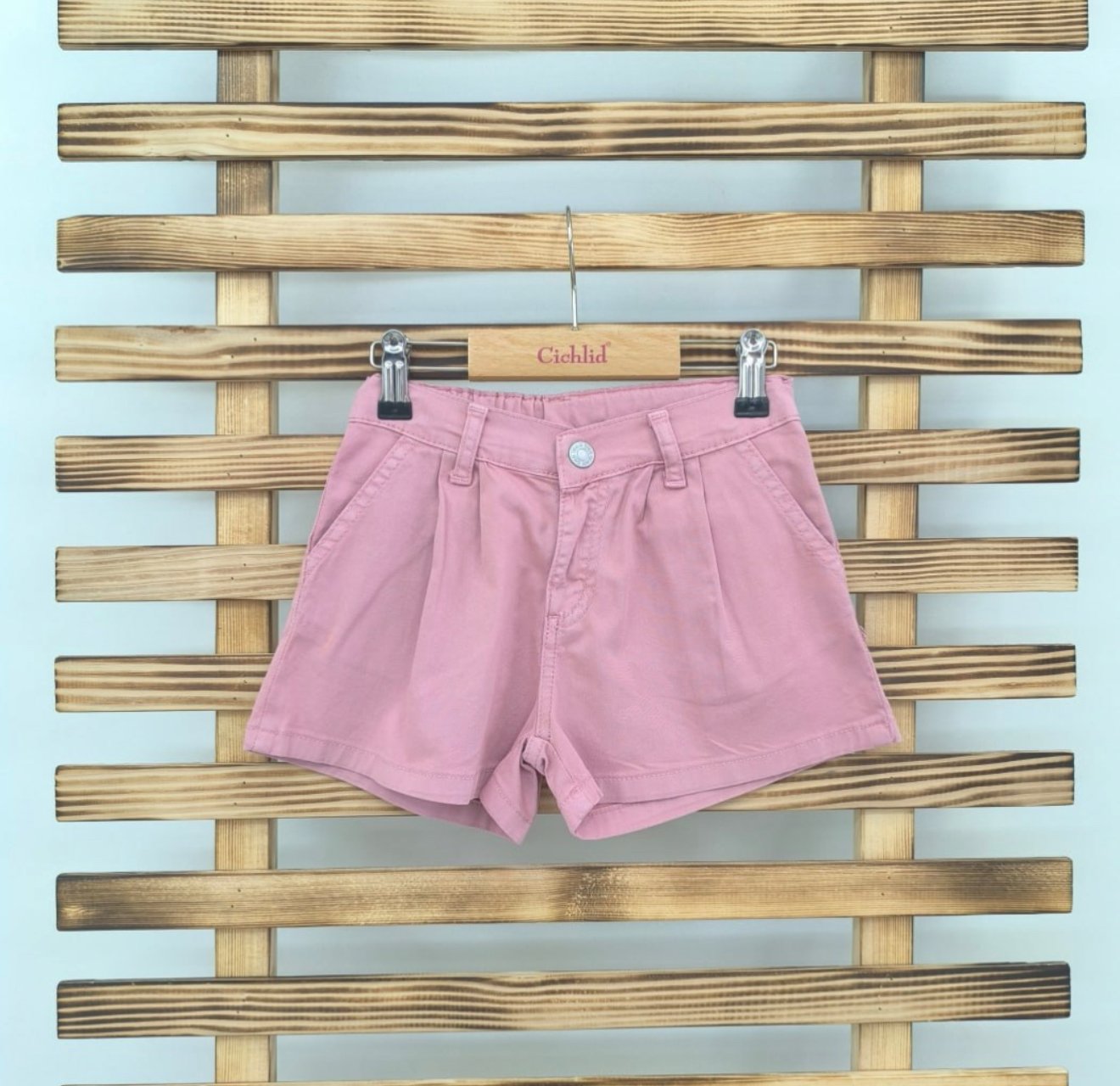Pembe Şort 