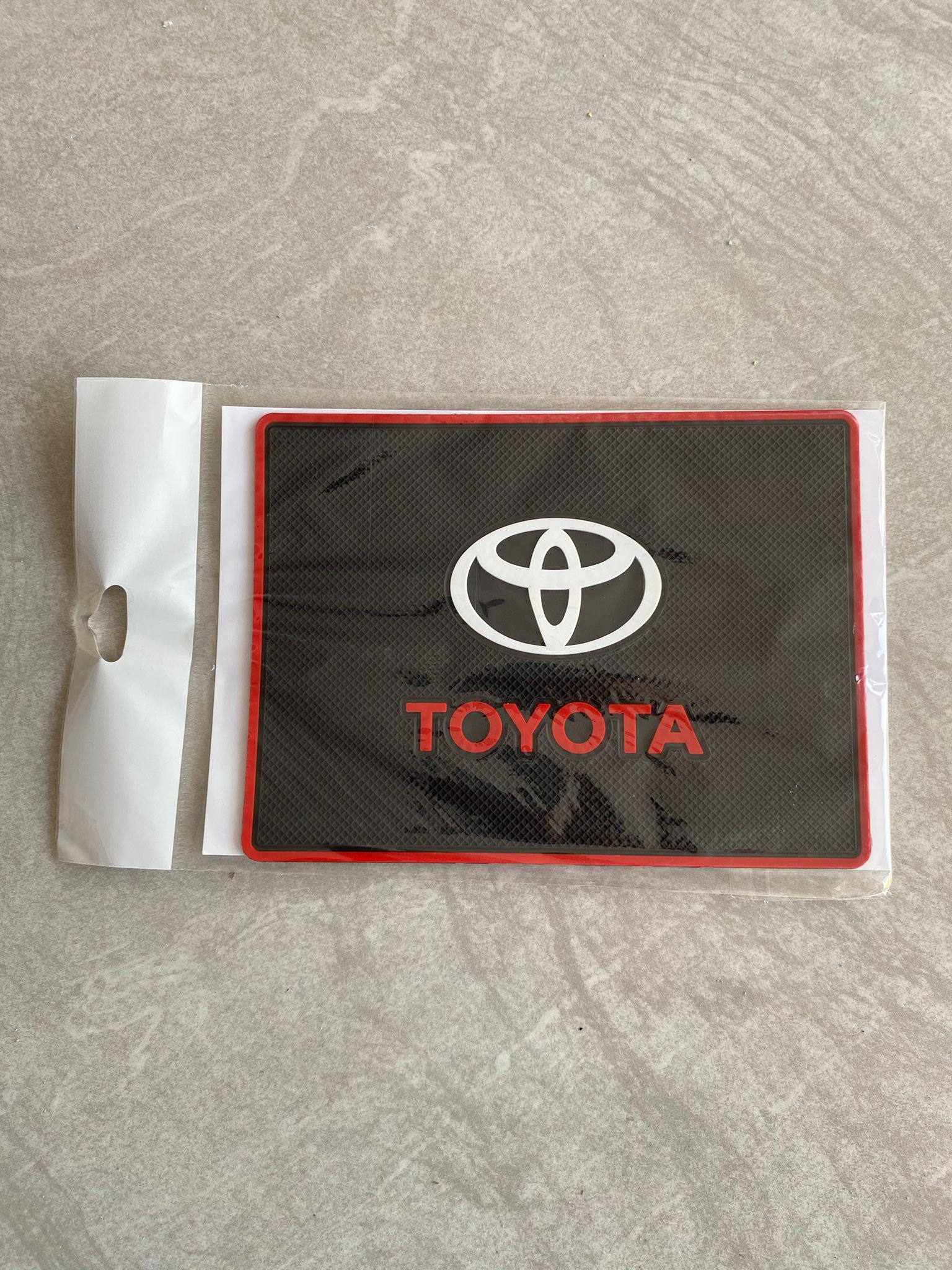 Toyota kaydırmaz ped