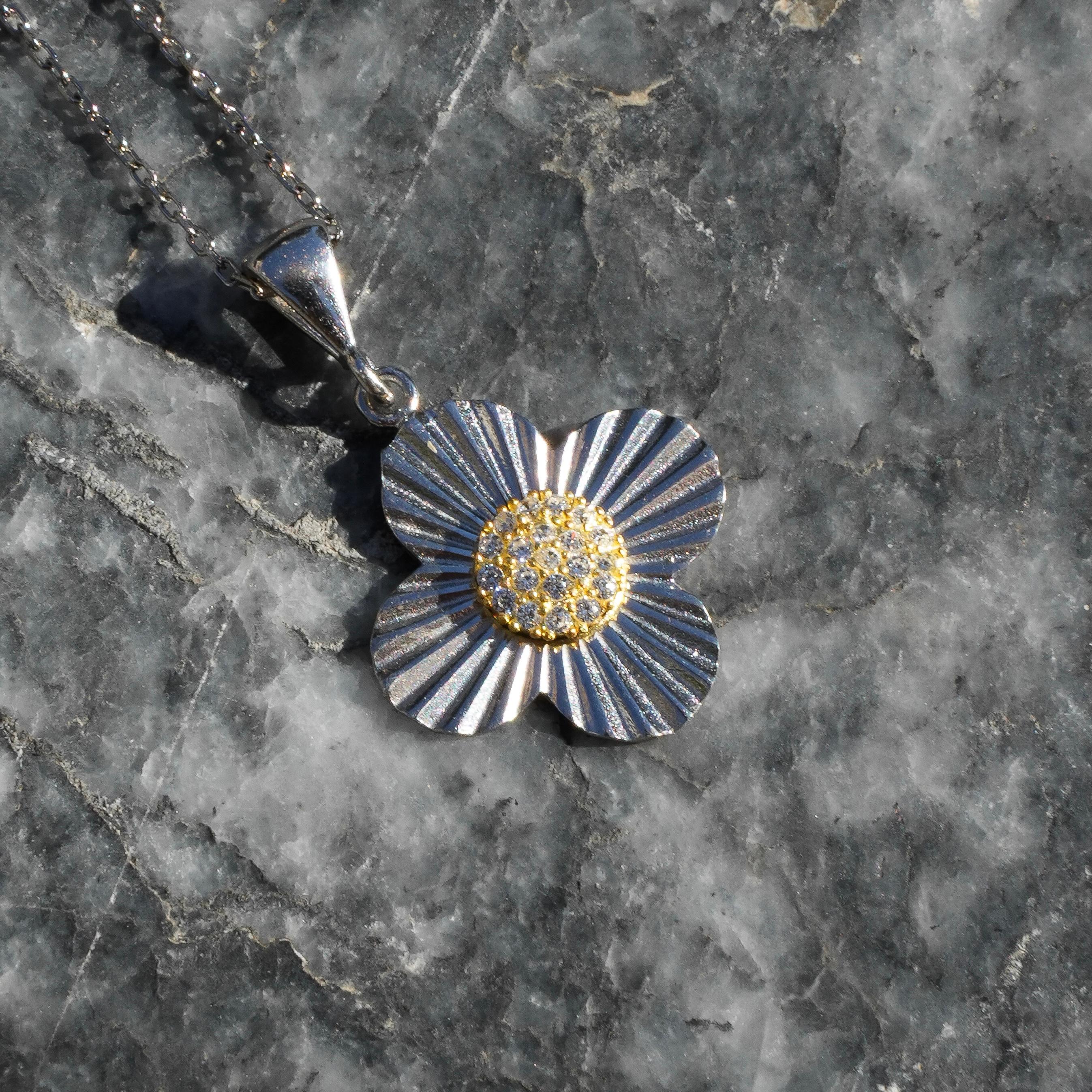 DAISY NECKLACE 925