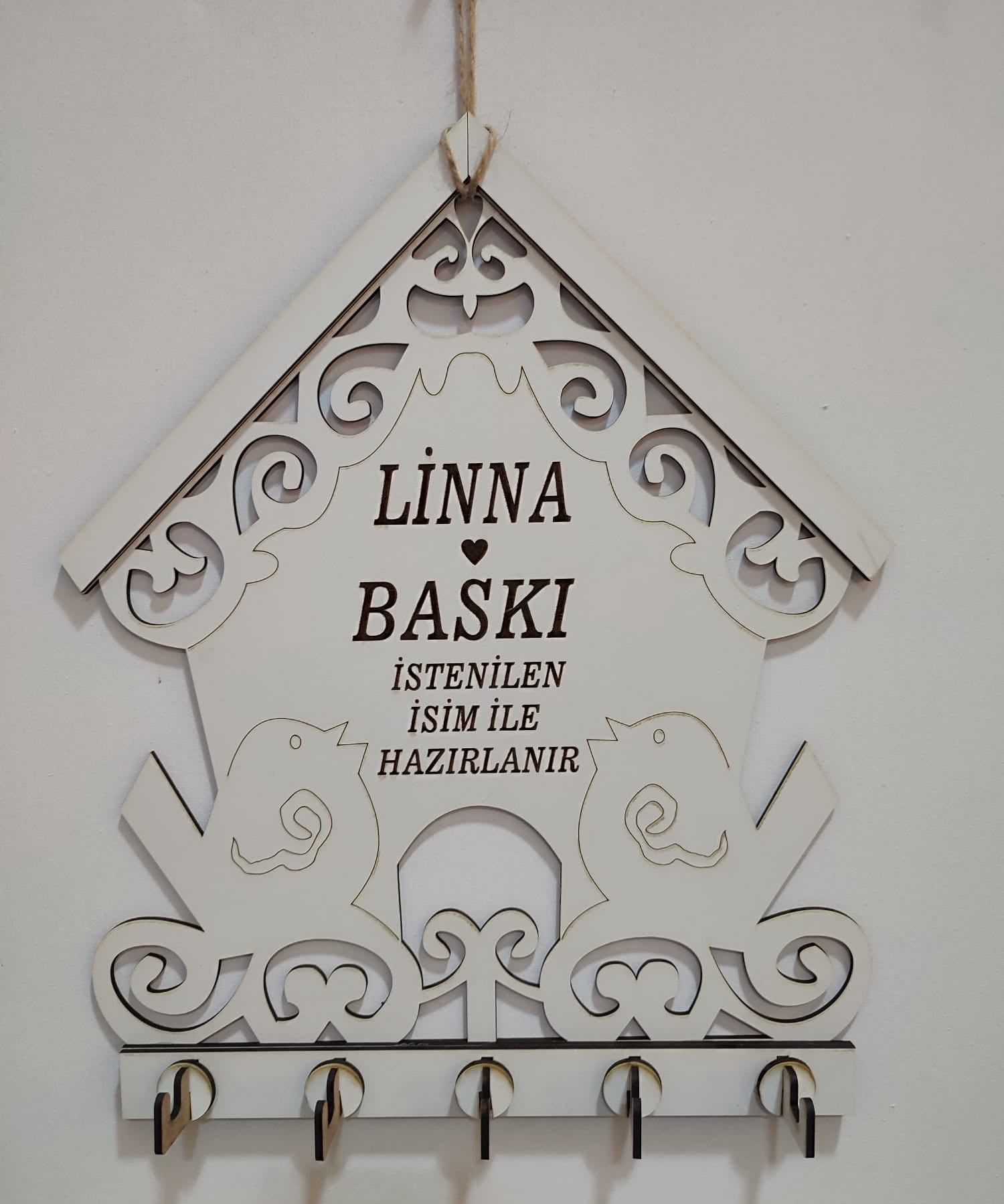 Kişiye Özel Ahşap Anahtarlık Askısı