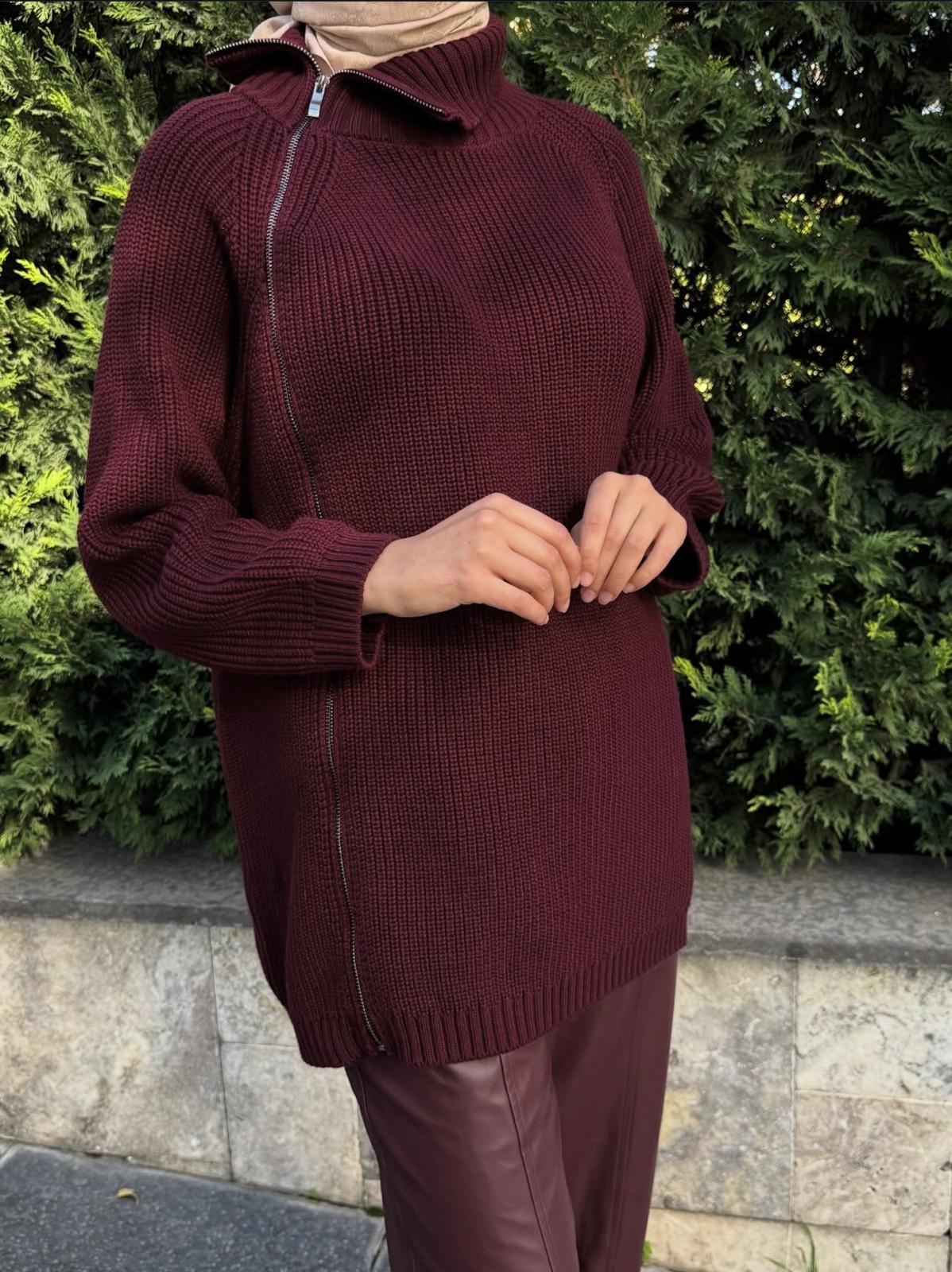 Triko Fermuar Detaylı Standart Beden Tunik