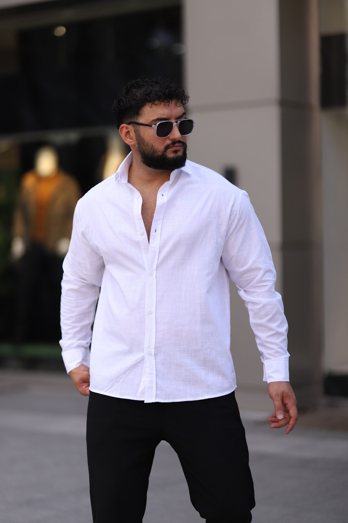 Flam Keten Dokulu Uzun Kollu Yarım Oversize Erkek Gömlek - beyaz