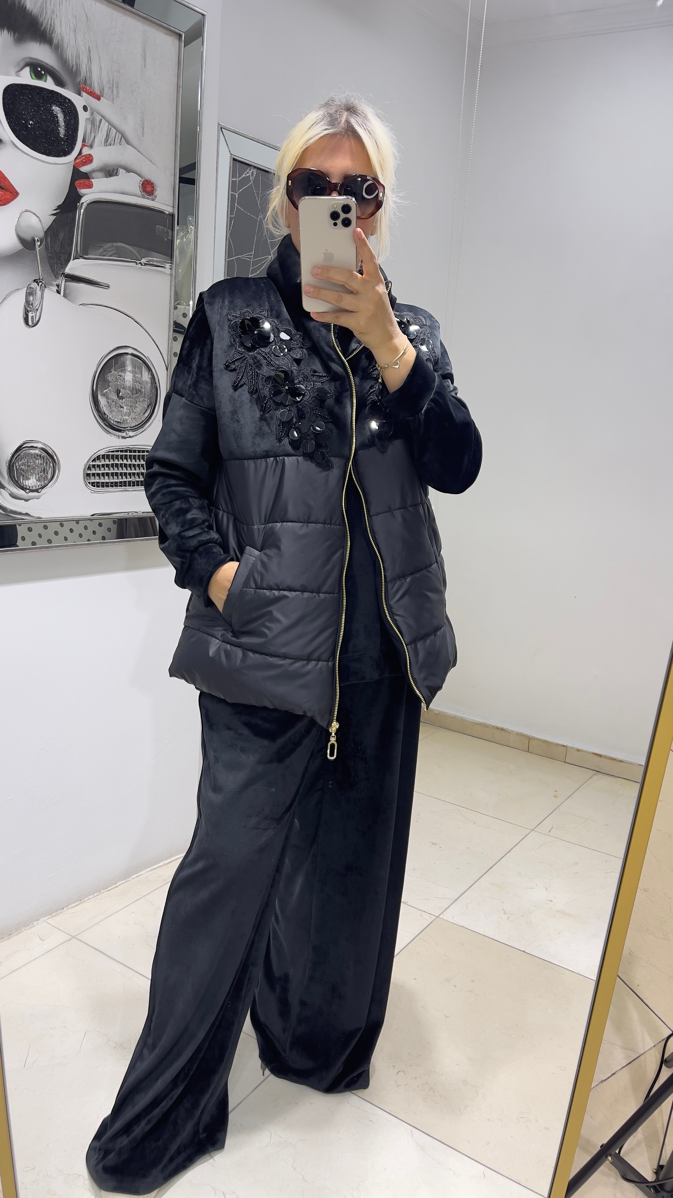 İşlemeli Yelekli Kadife  Takım