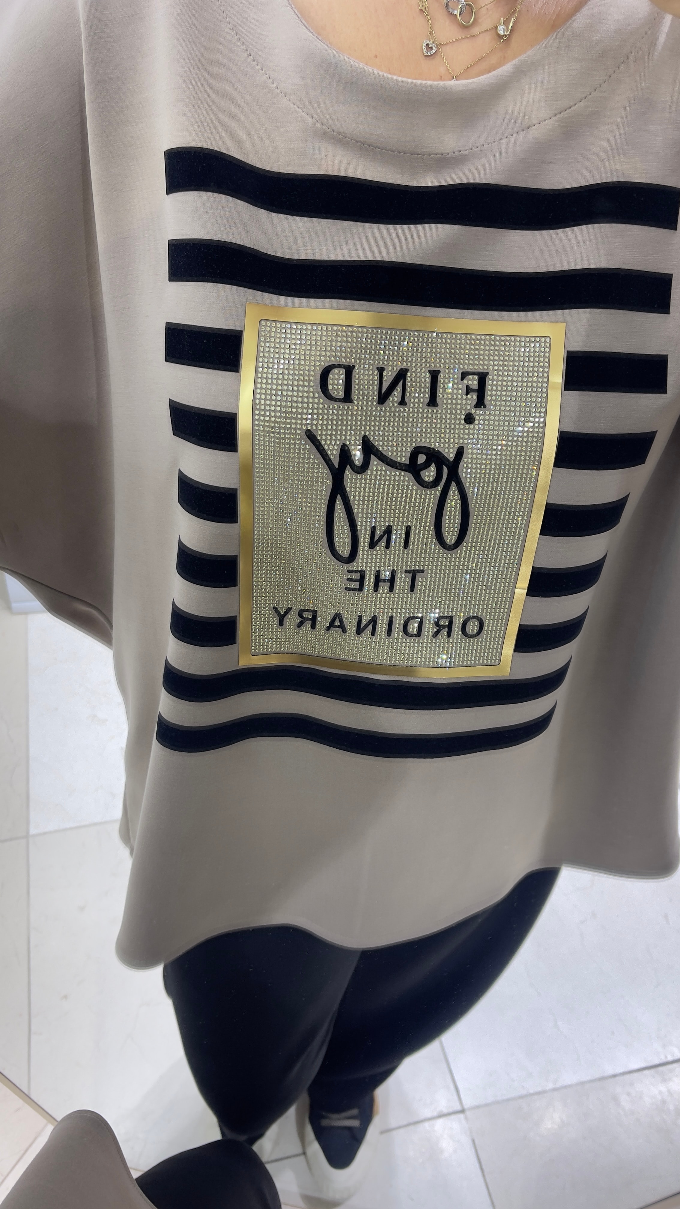 Önü  Çizgili Modal Takım