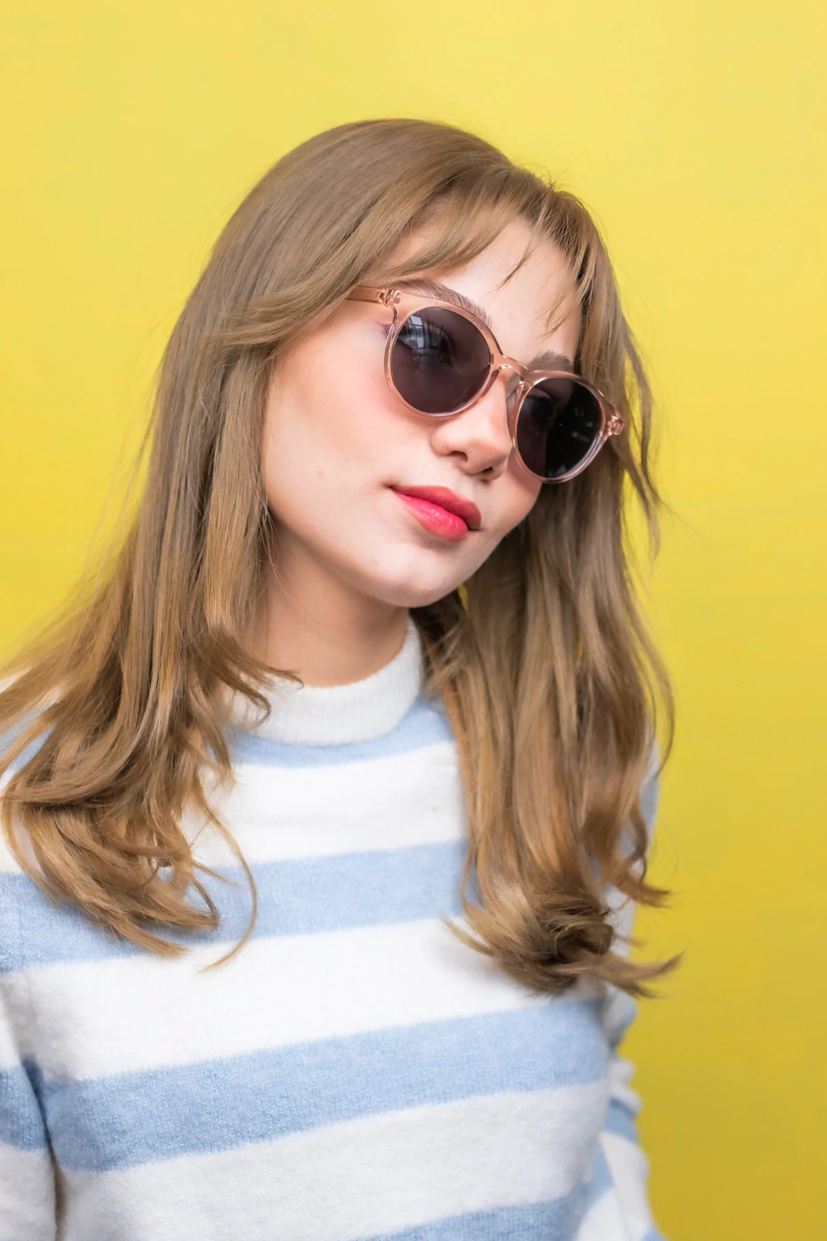 Parlak Krem Güneş Gözlüğü