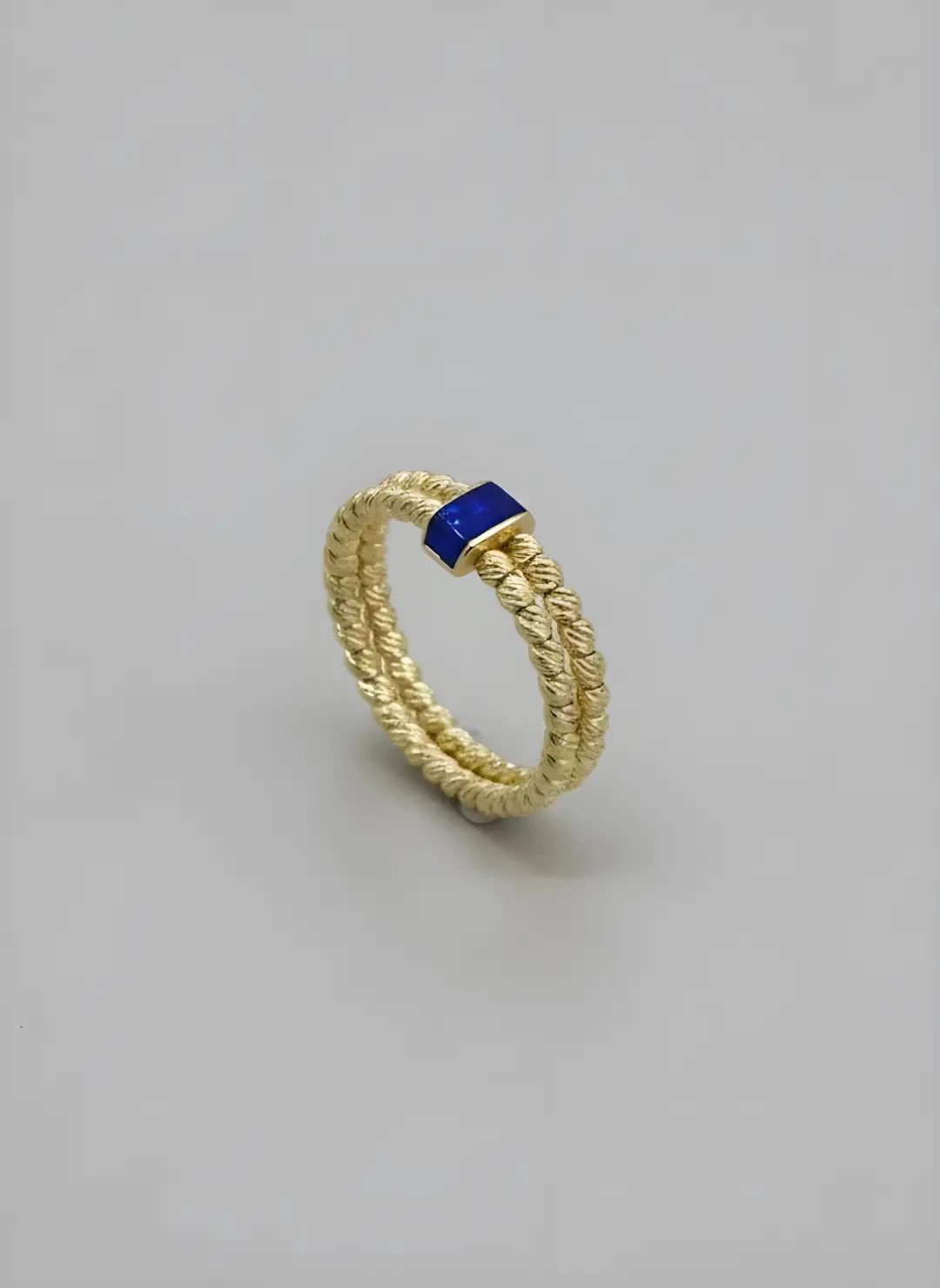 14 Ayar Lacivert Mineli Altın Yüzük – Dorika Detaylı | 2,09 gr