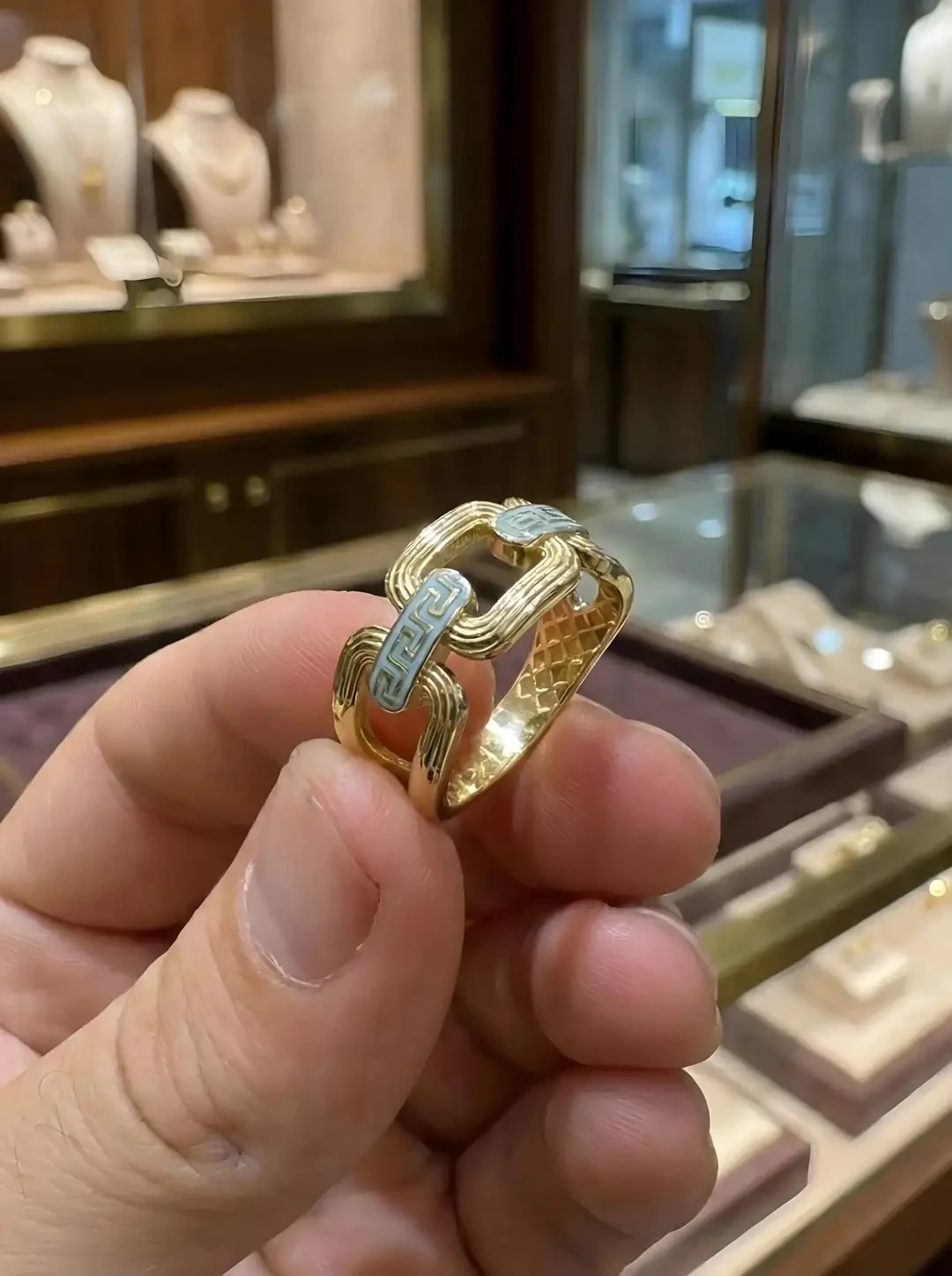 14 Ayar Altın Firuze Mineli Yüzük | Modern Desen Tasarım – 3.28 Gr