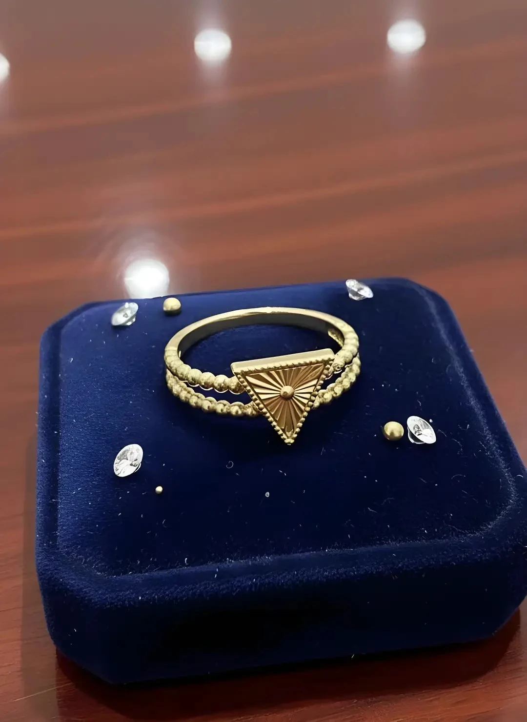 14 Ayar Üçgen Dorika Altın Yüzük | 2.79 Gr Şık Kadın Yüzük Modeli