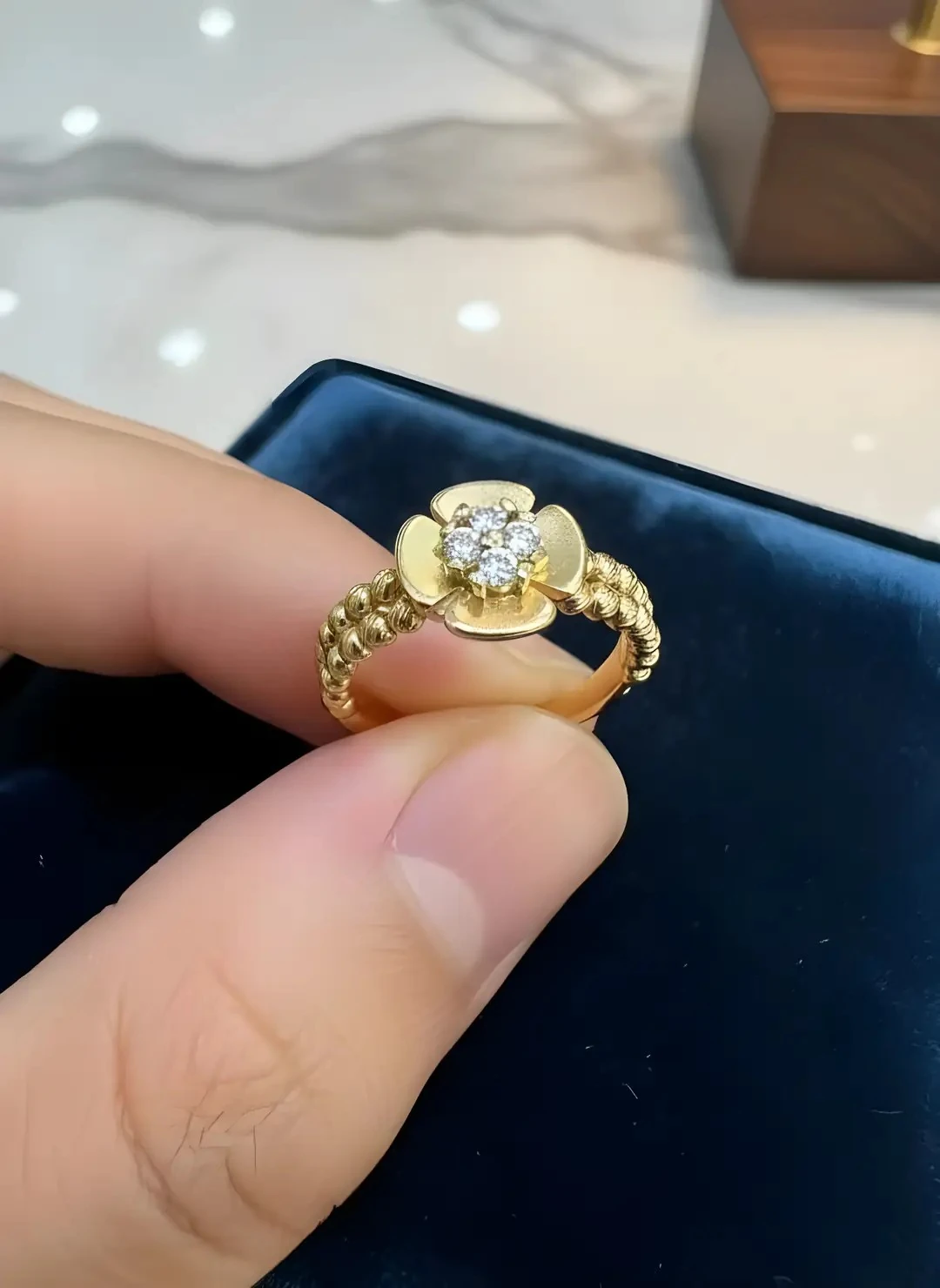 14 Ayar Çiçek Desenli Dorika Altın Yüzük – 2.82 Gram