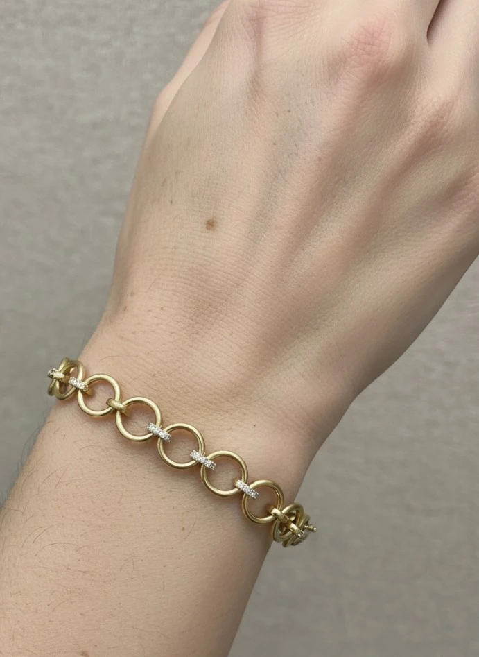 14 Ayar Altın Taşlı Bileklik – 5.85 gr | Parlak Işıltılı Modern Tasarım