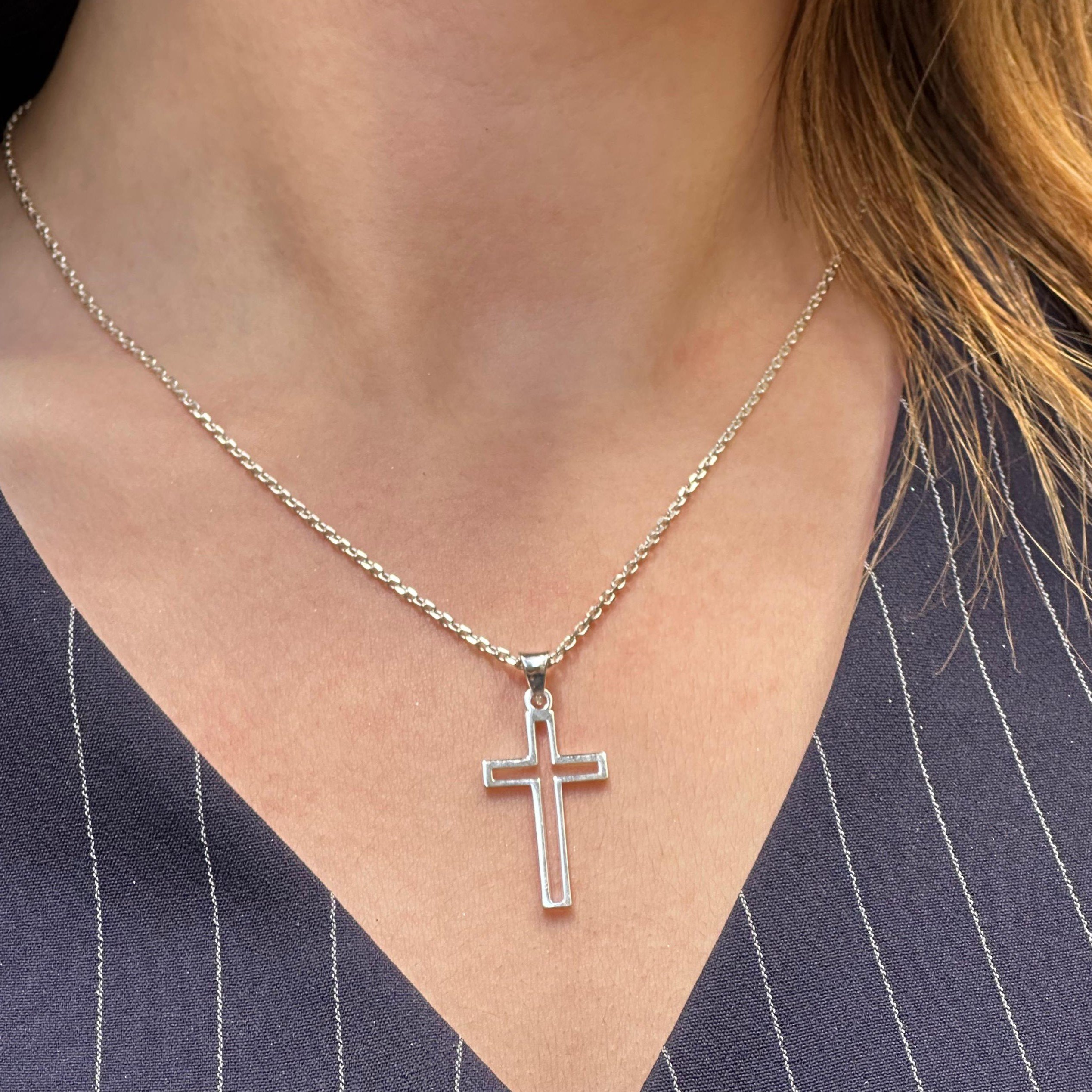 Latin Cross Kolye