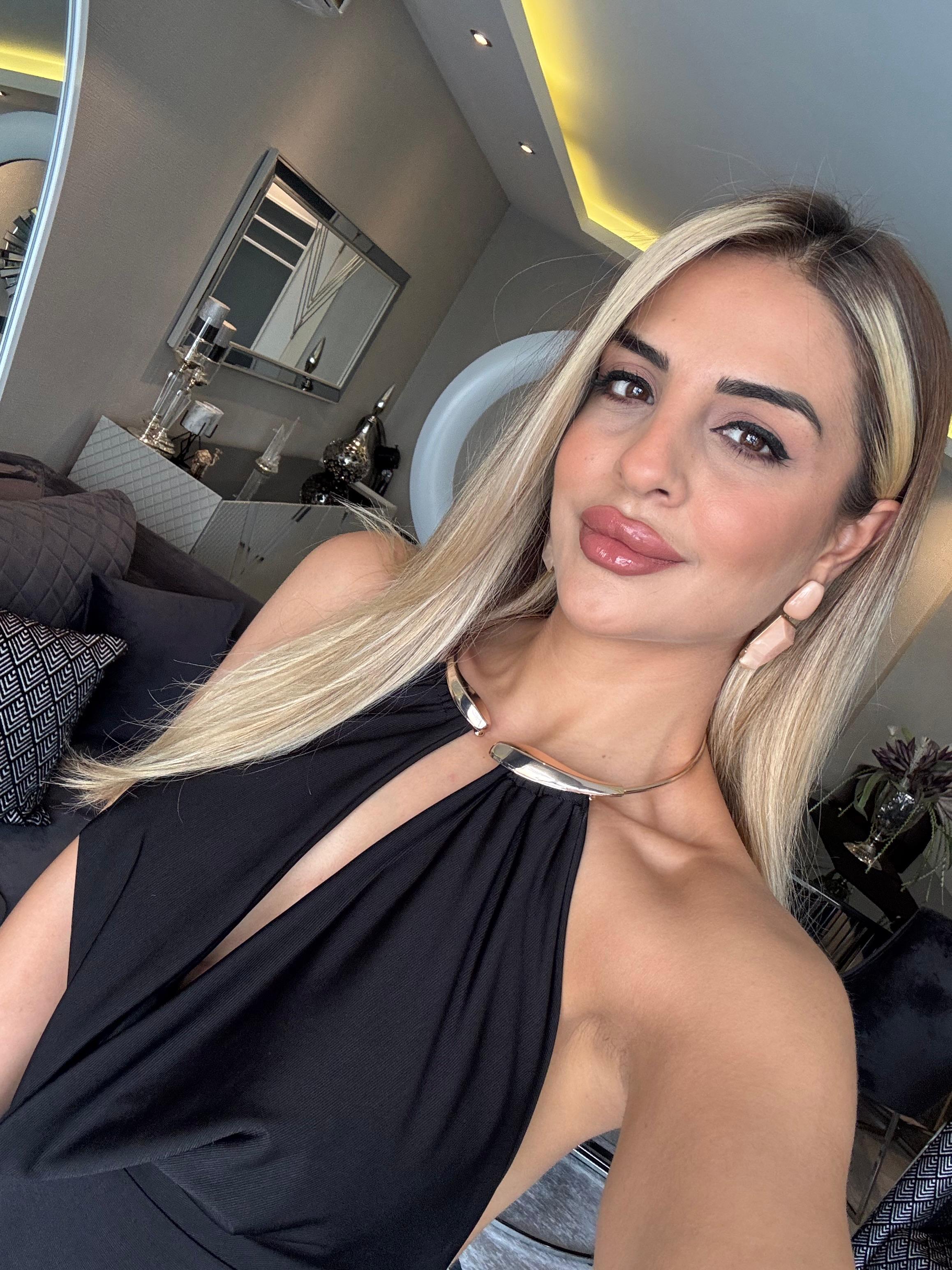 Sırt Dekolteli Sandy Kumaş  Elbise