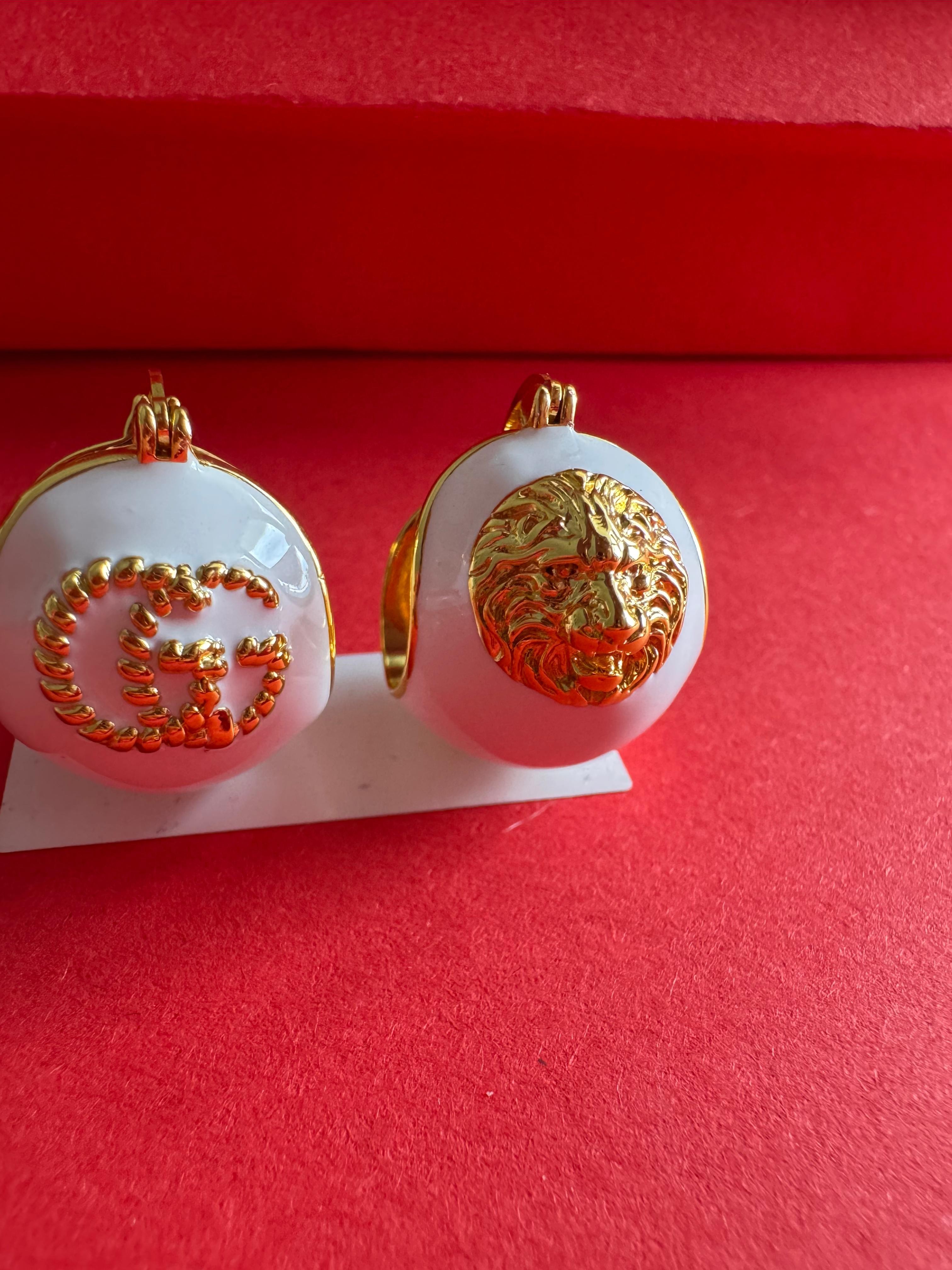 Gcci. Lion Blanc Küpe