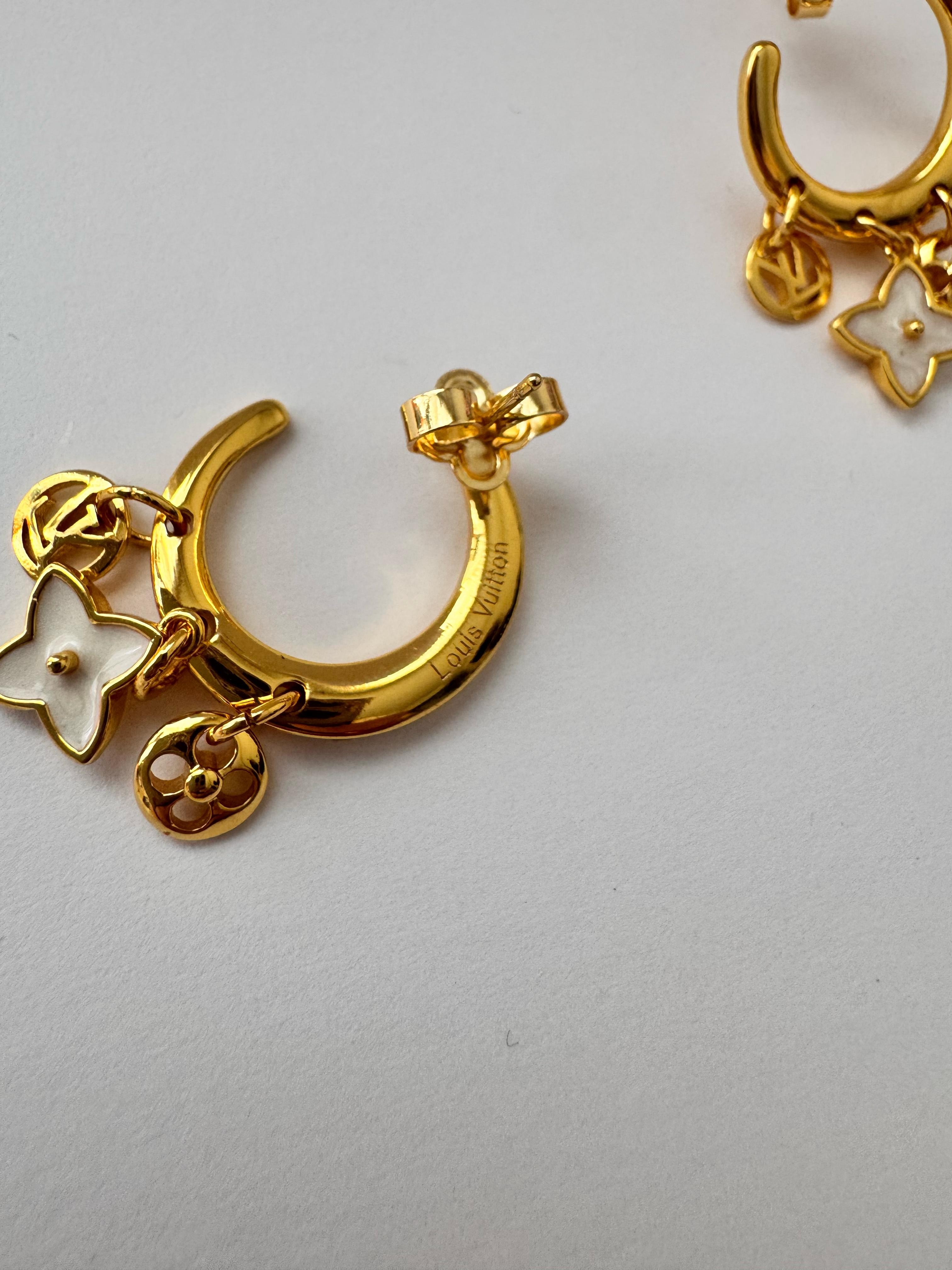 LV. Half Hoop Charming Küpe