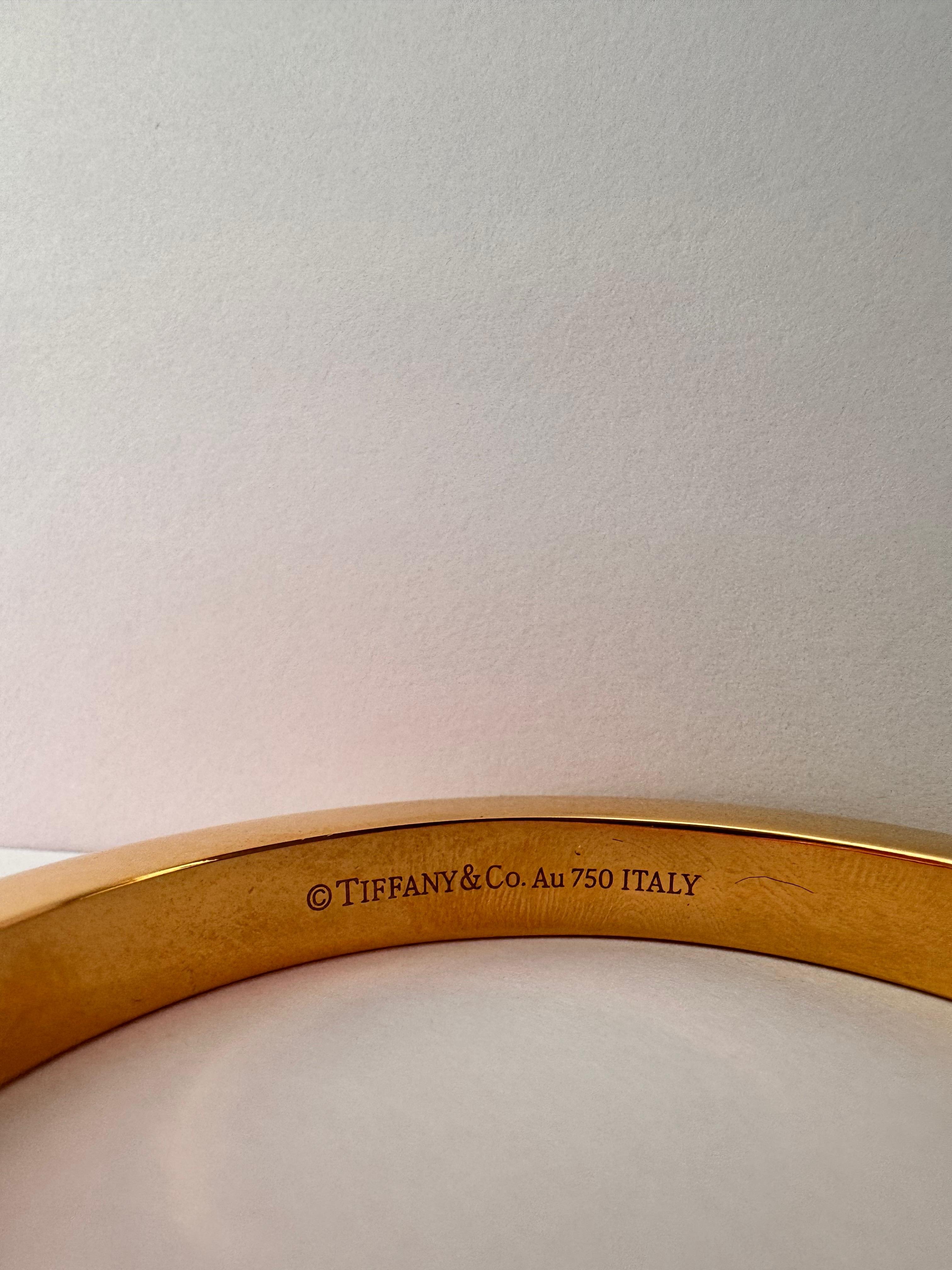 Tiff. Bangle Gold Yarı Taşlı Bileklik