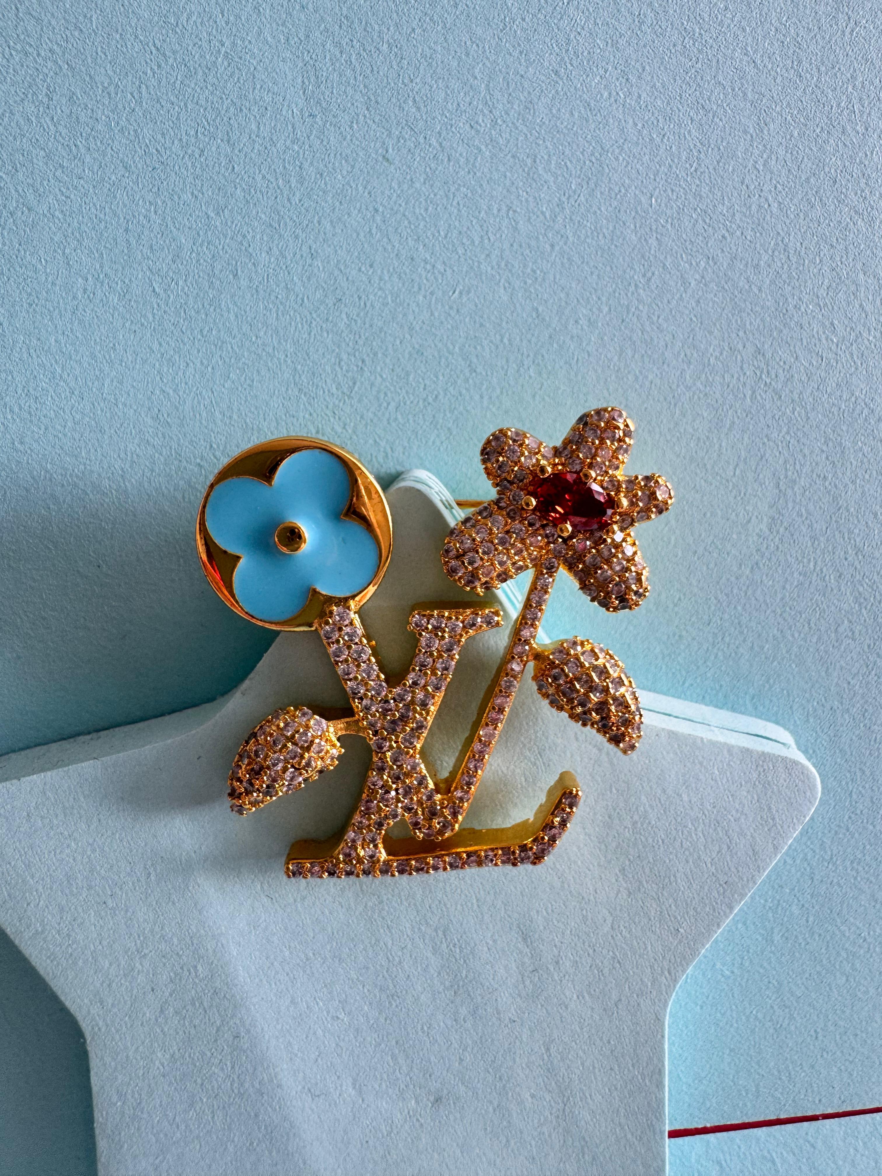 LV. Gold Taşlı Mavi Detay Broş