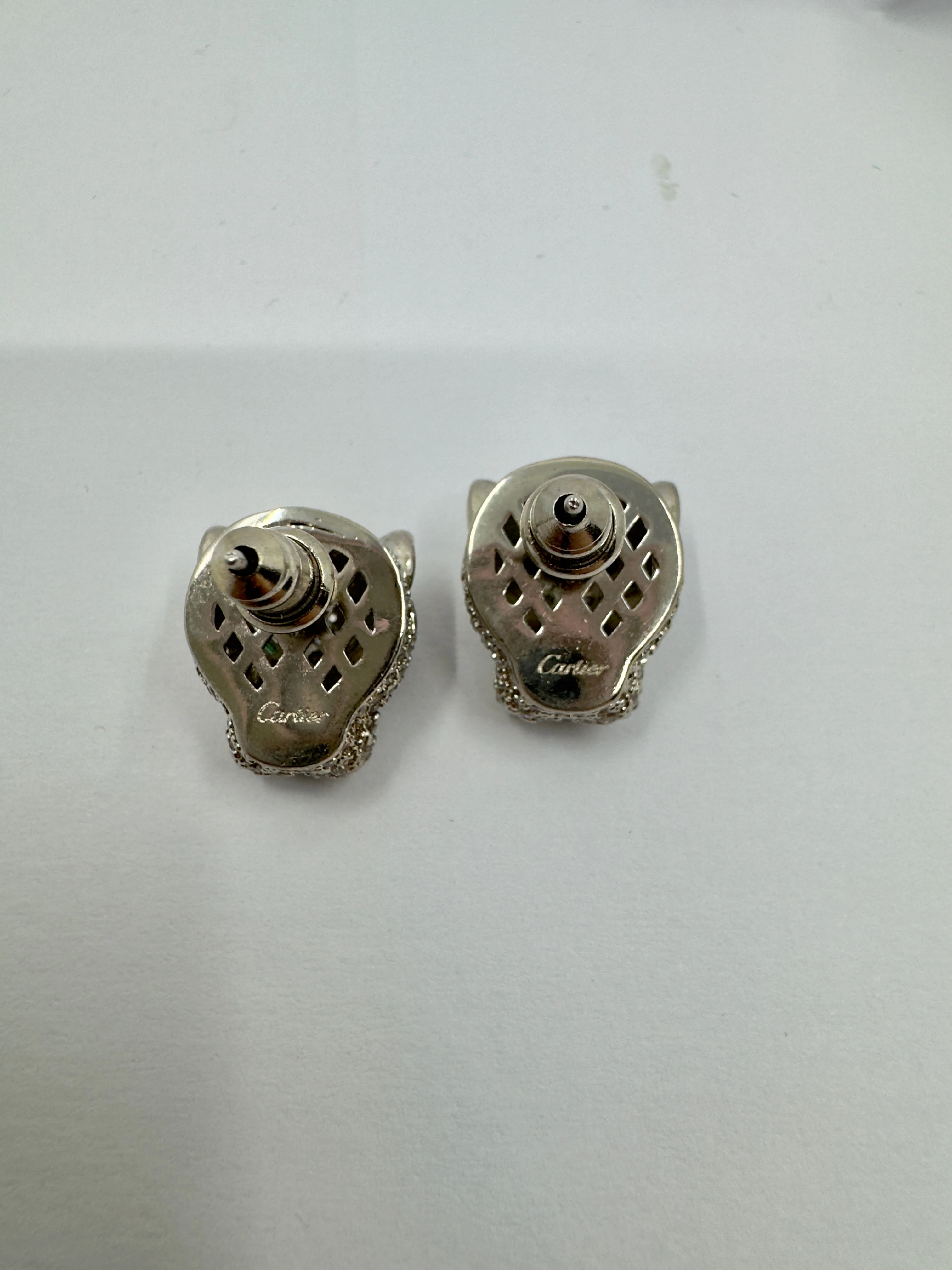 Pantere Crt Düğme Küpe