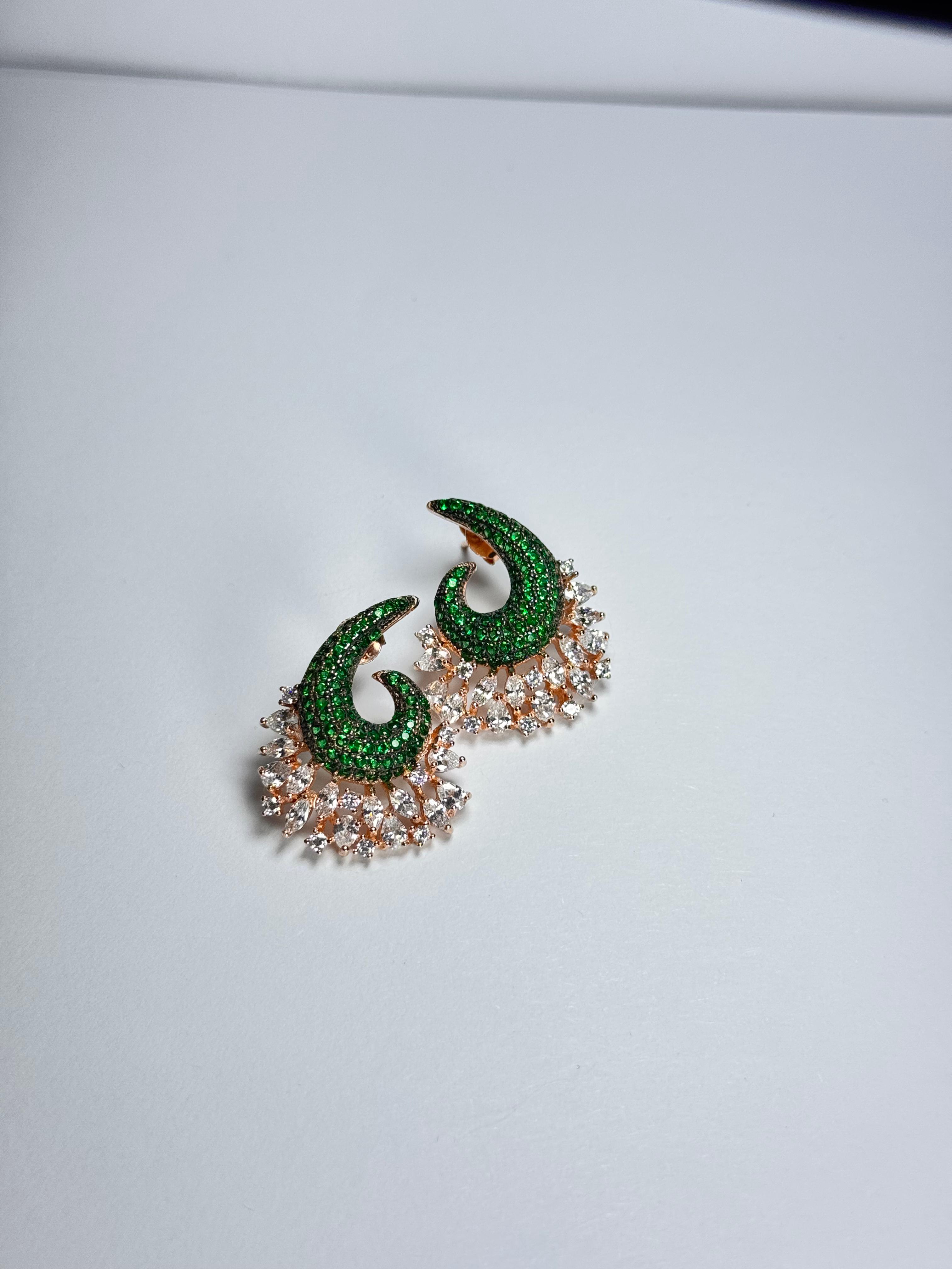 Nebula .Emerald Curve 