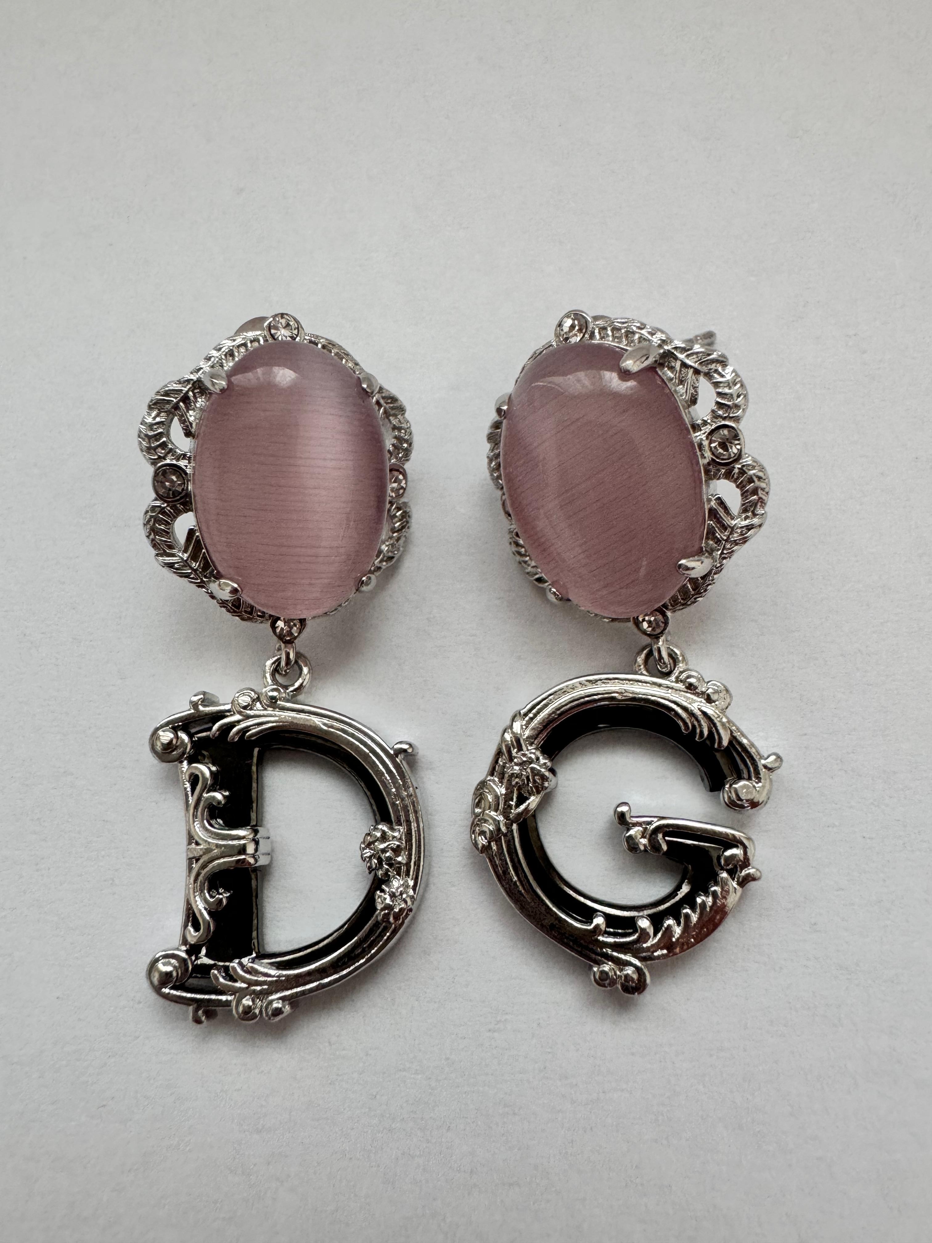 DG Pembe Kuvars Taş Detaylı Sallantı Silver Küpe