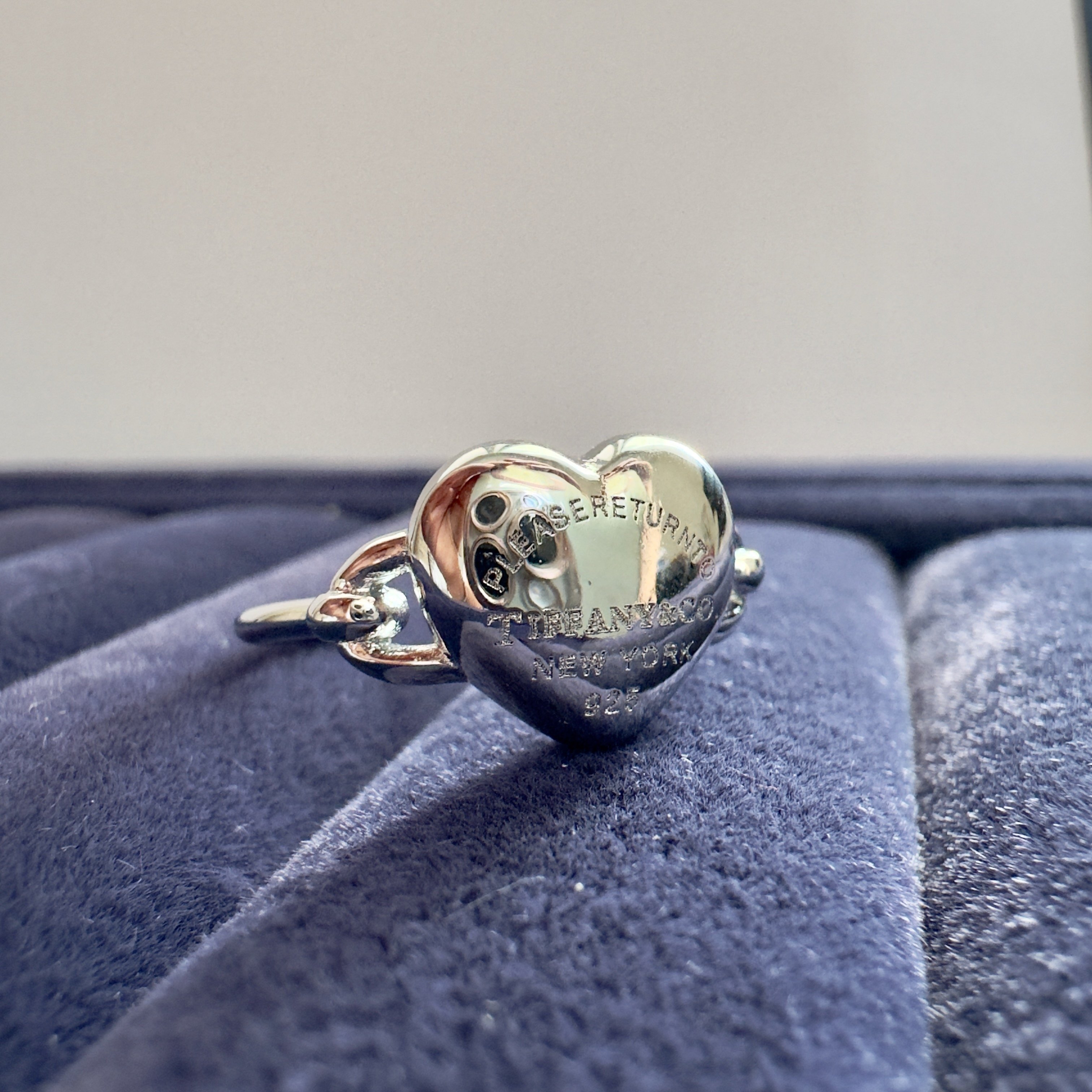 Tiff.Co. Silver Full Heart Yüzük