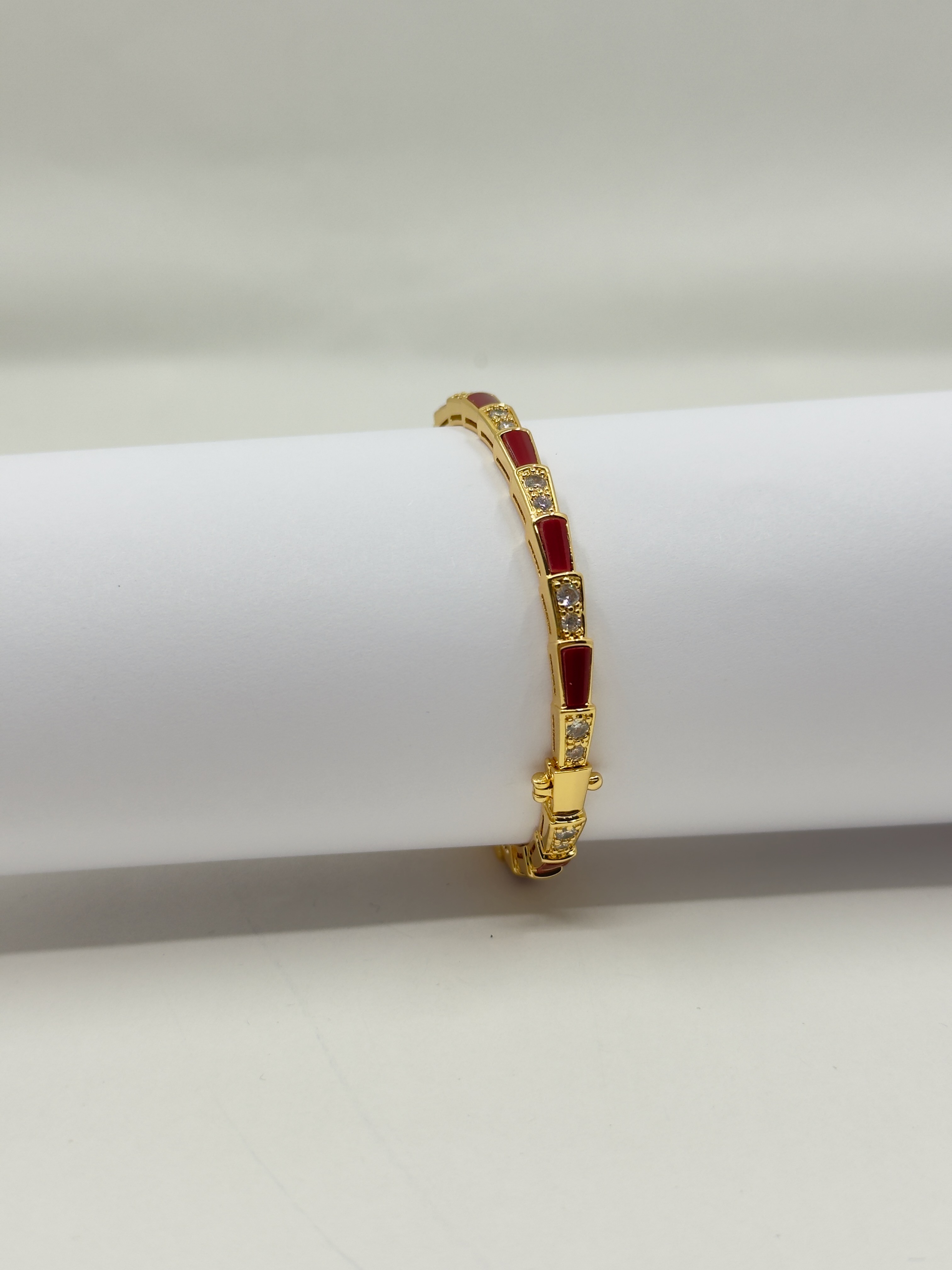 Bvl. Gold Bordo Detay Serpenti Bileklik