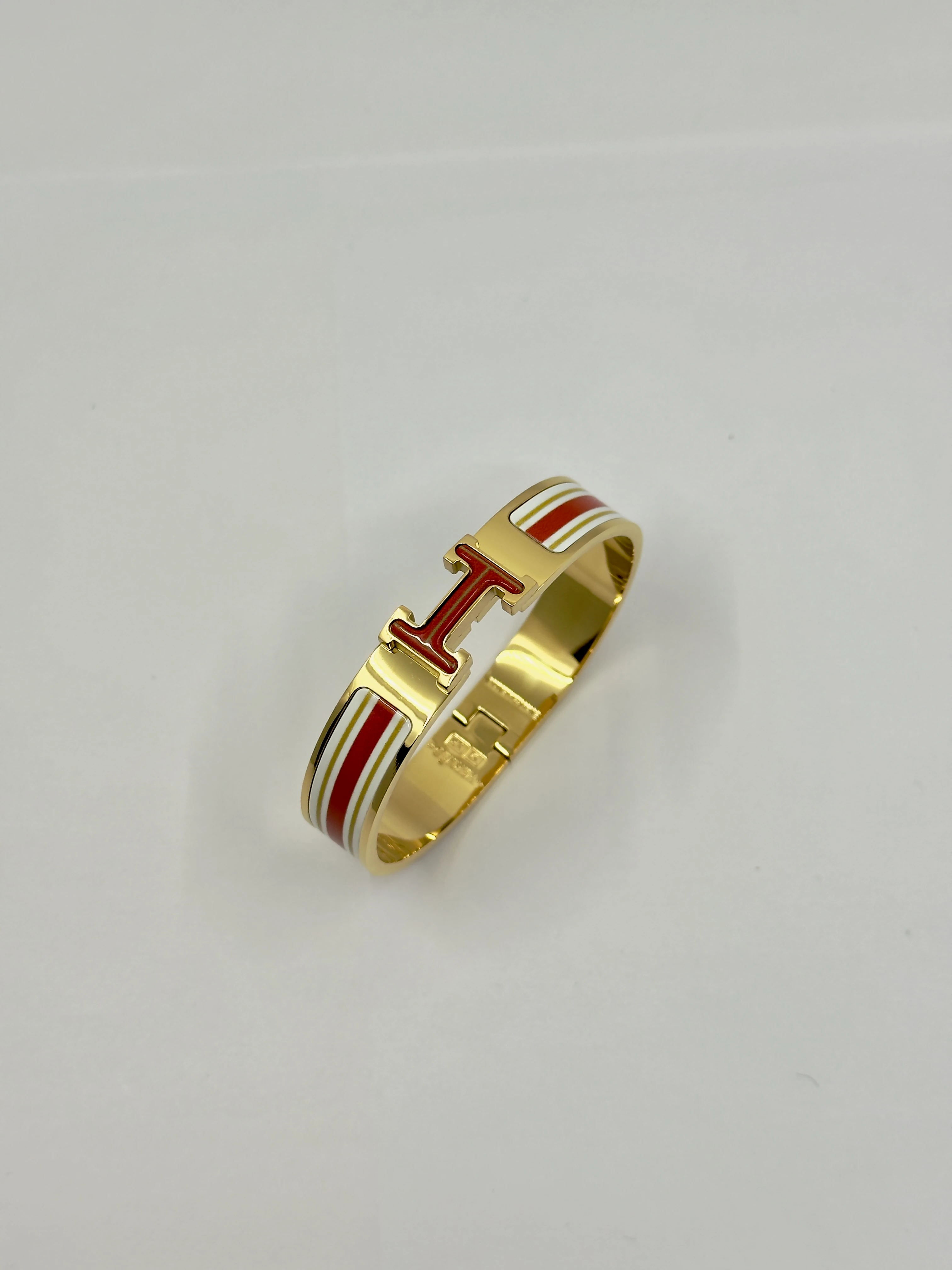 Gold Red Line Bileklik