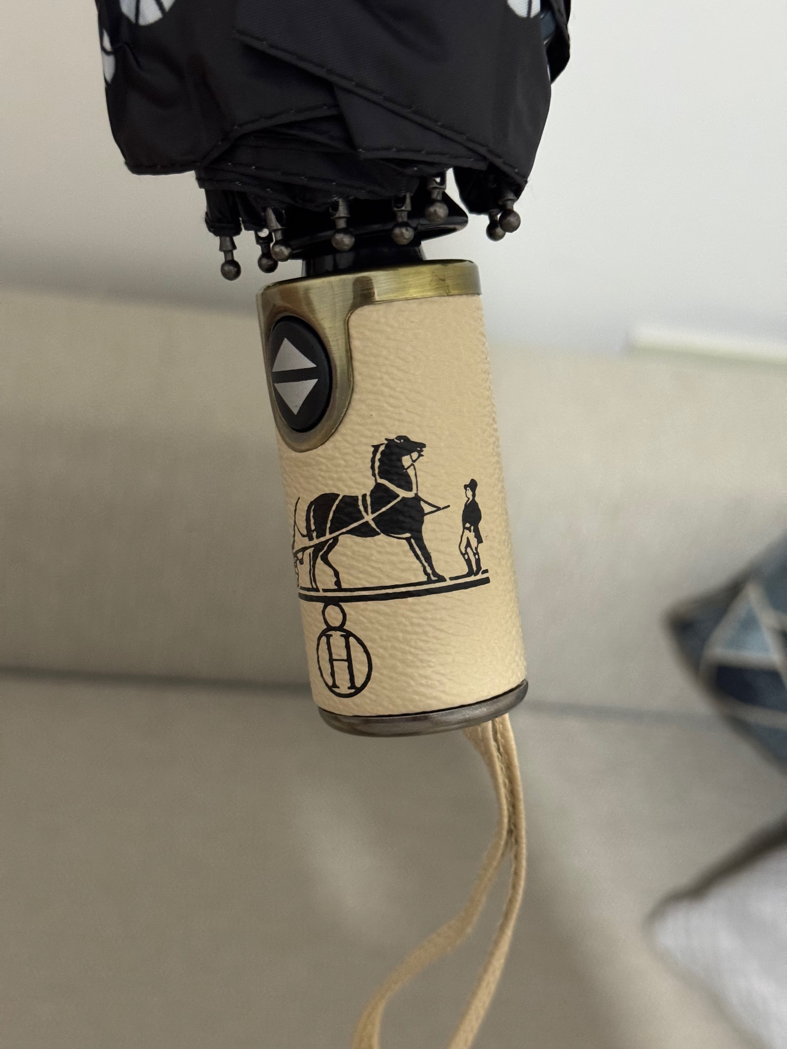 Royal Carriage Lacivert Tasarımlı Şemsiye