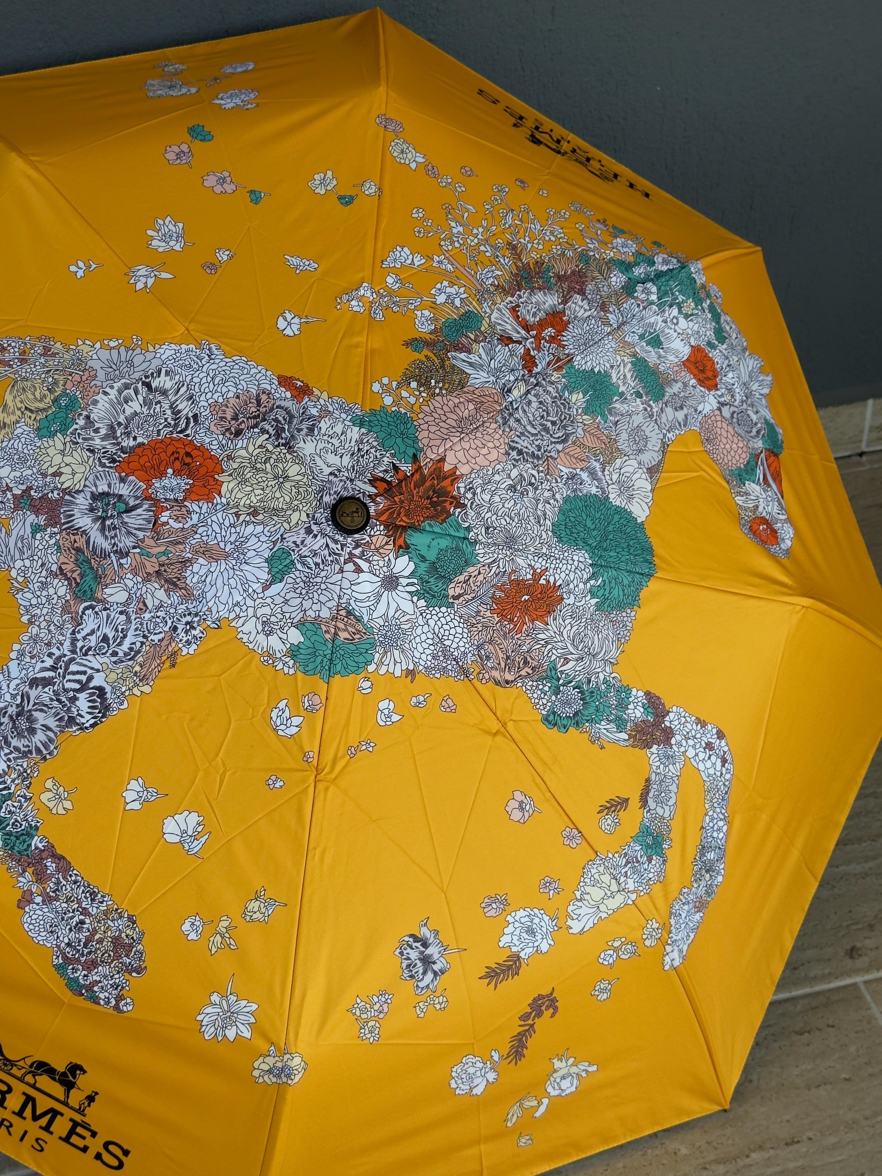 Cheval Fleur Jaune Çiçek Desenli At Şemsiye