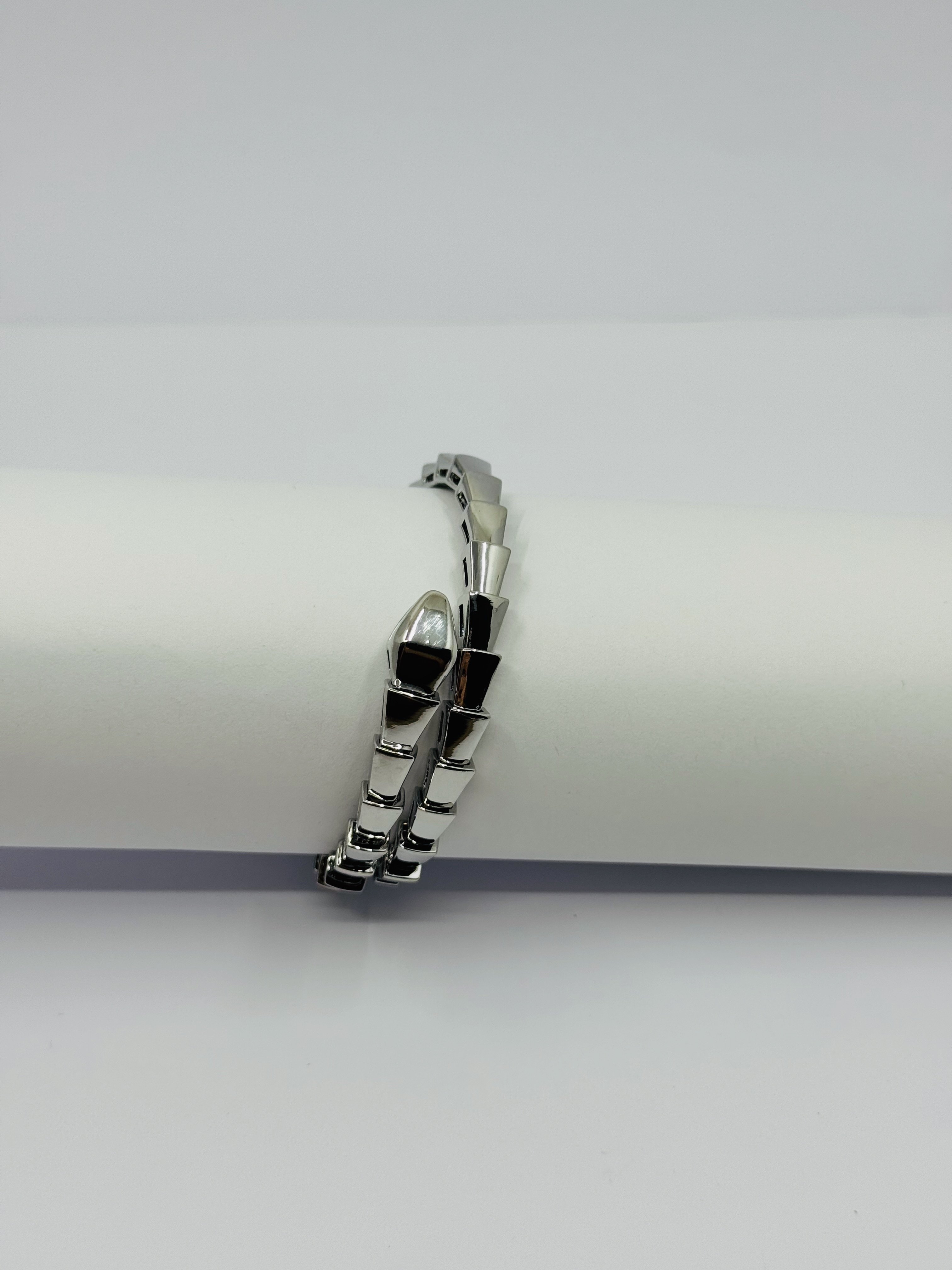 Serpenti Taşsız Bileklik
