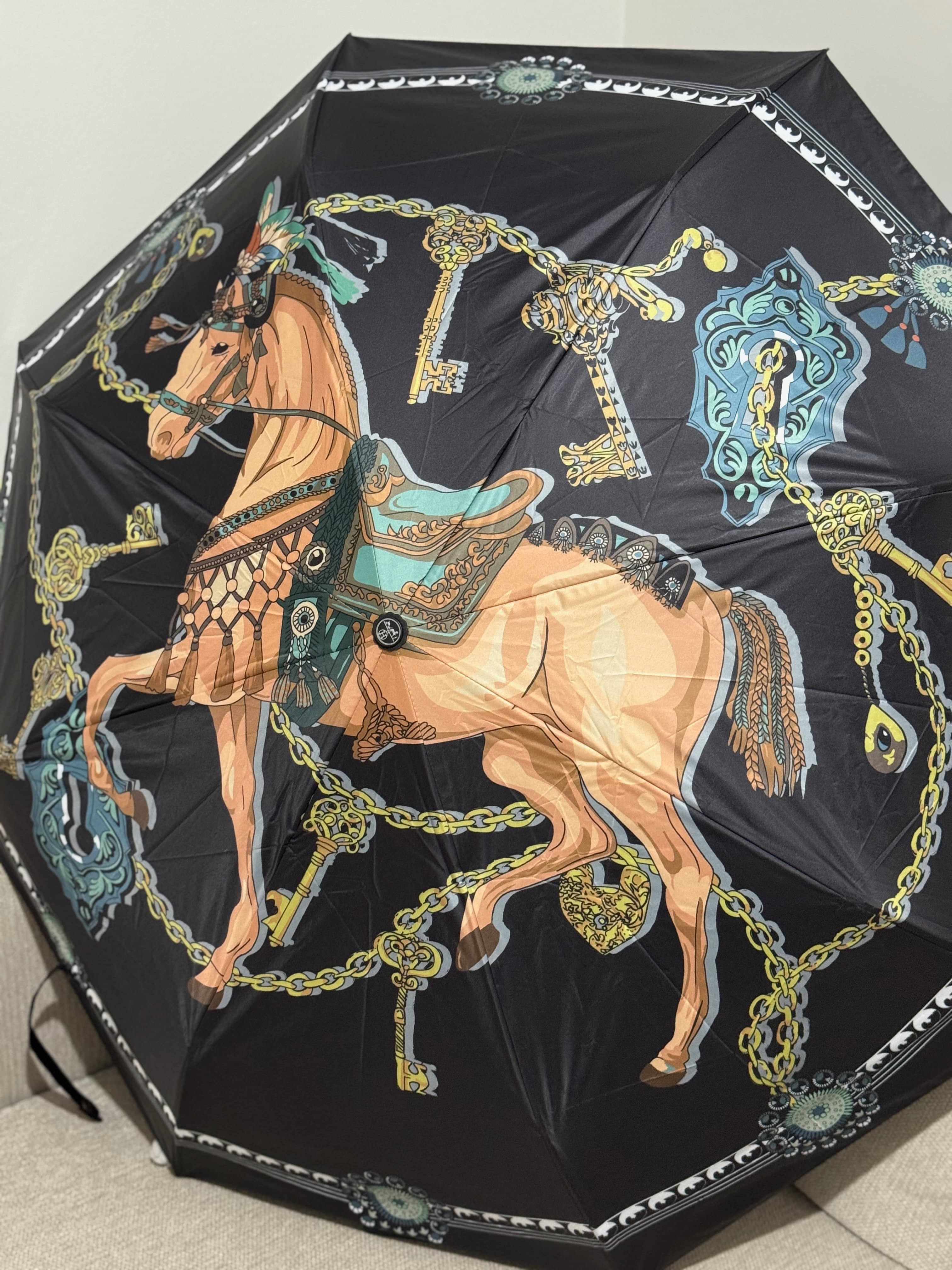 Majestic Equestrian Anahtar Desenli Şemsiye
