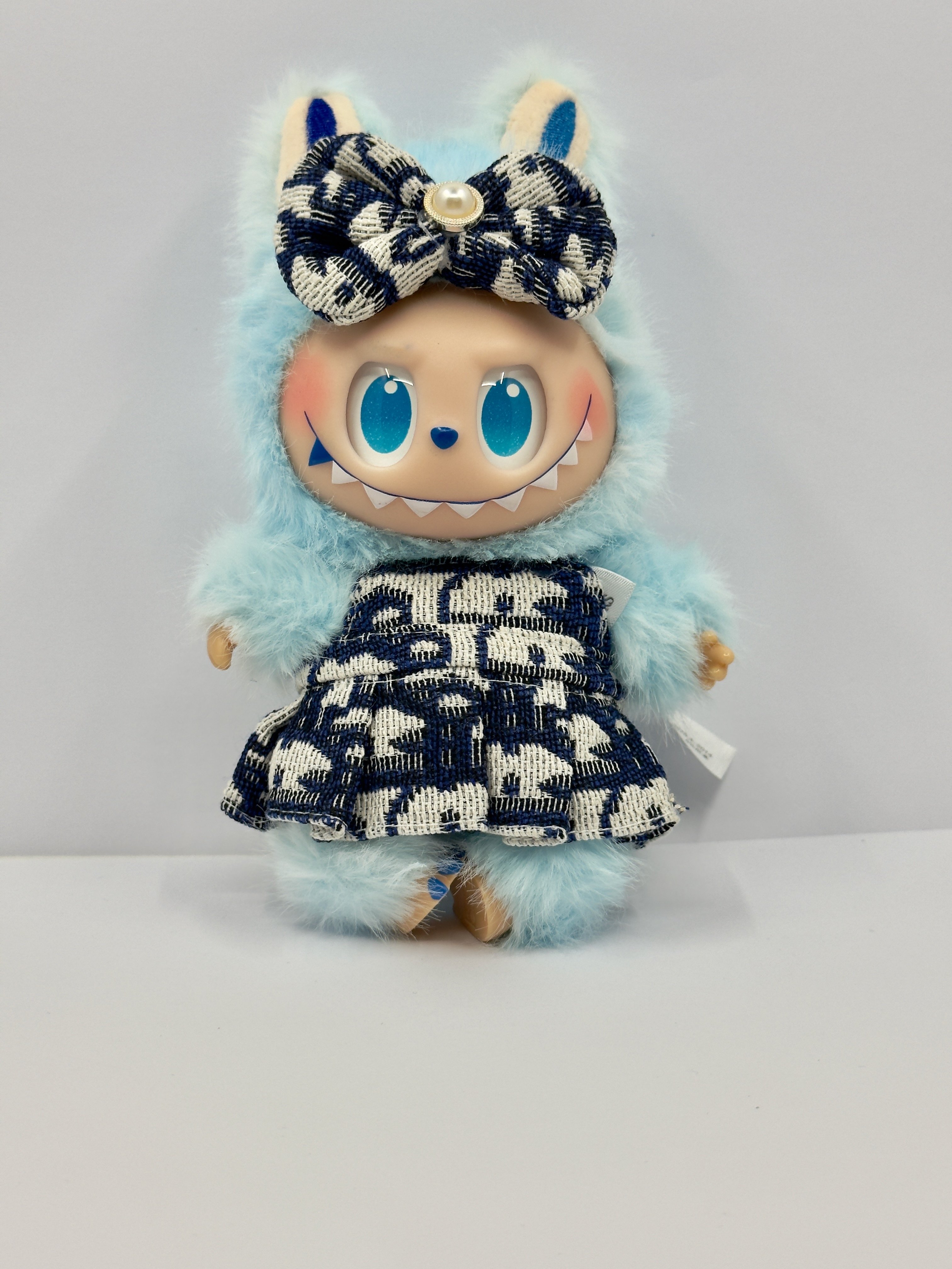 D*or Elbiseli Bebe Mavisi Labubu