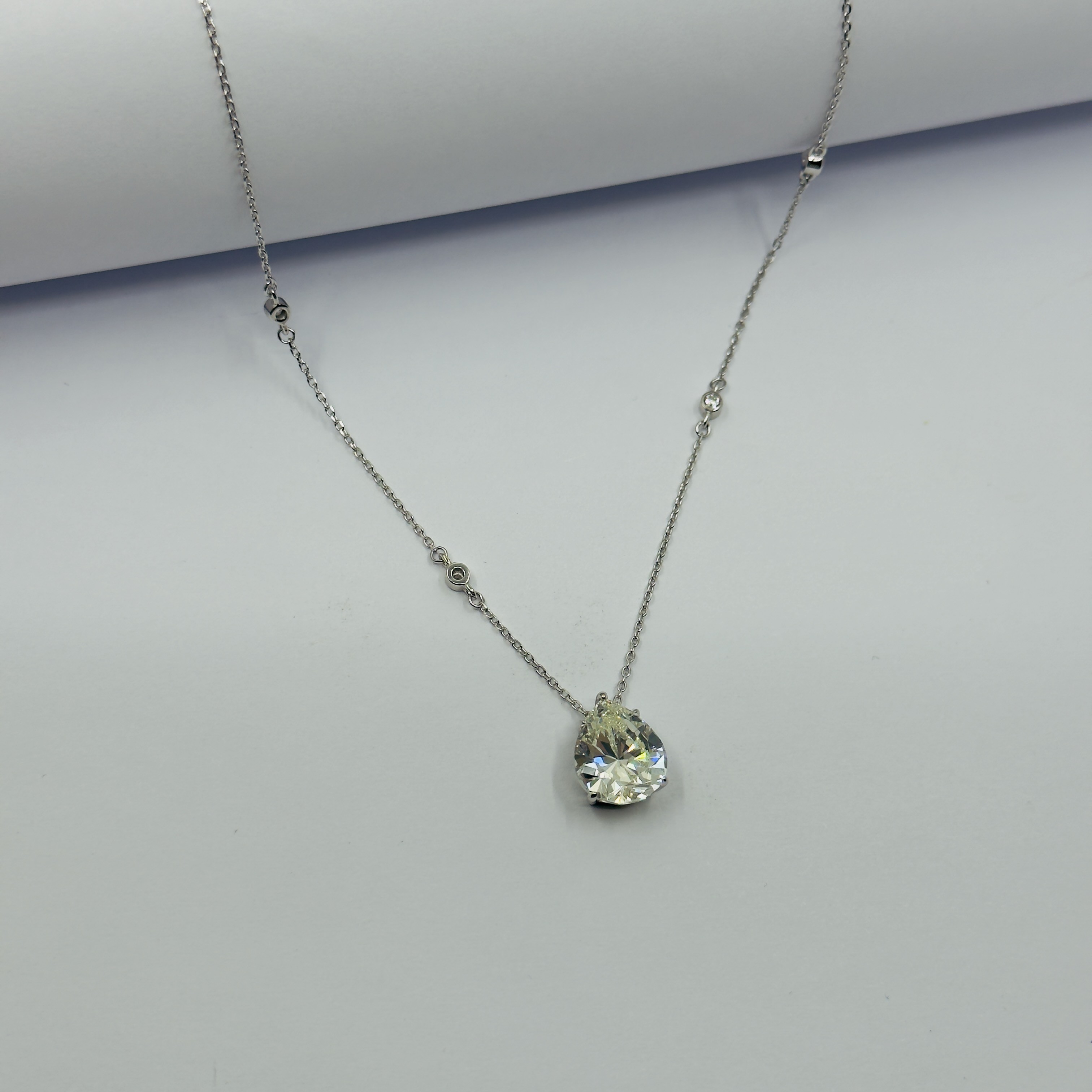 Crystal Drop Gümüş Kolye