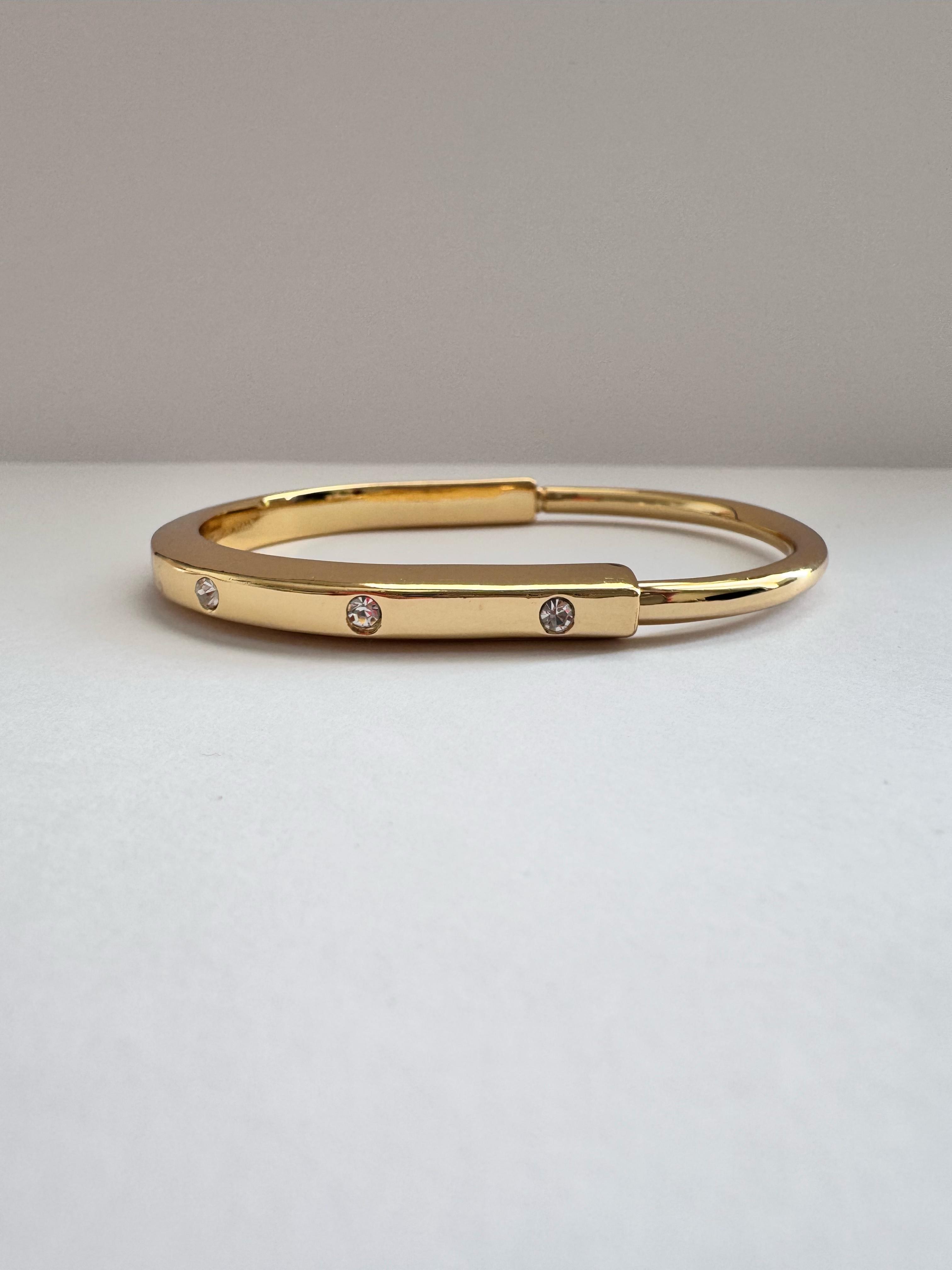 Tiff. Bangle Ara Taşlı Gold Bileklik