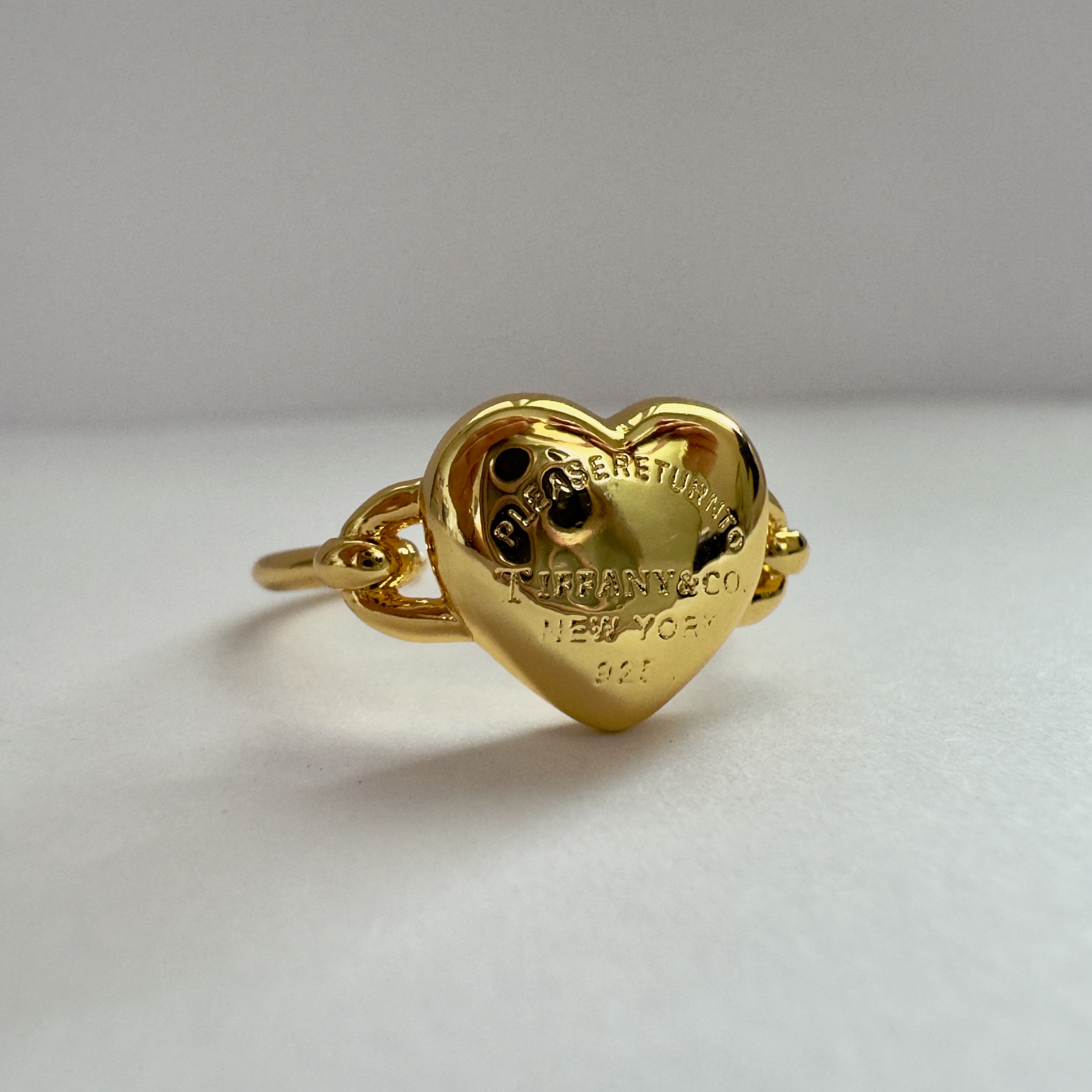 Tiff.Co. Gold Full Heart Yüzük