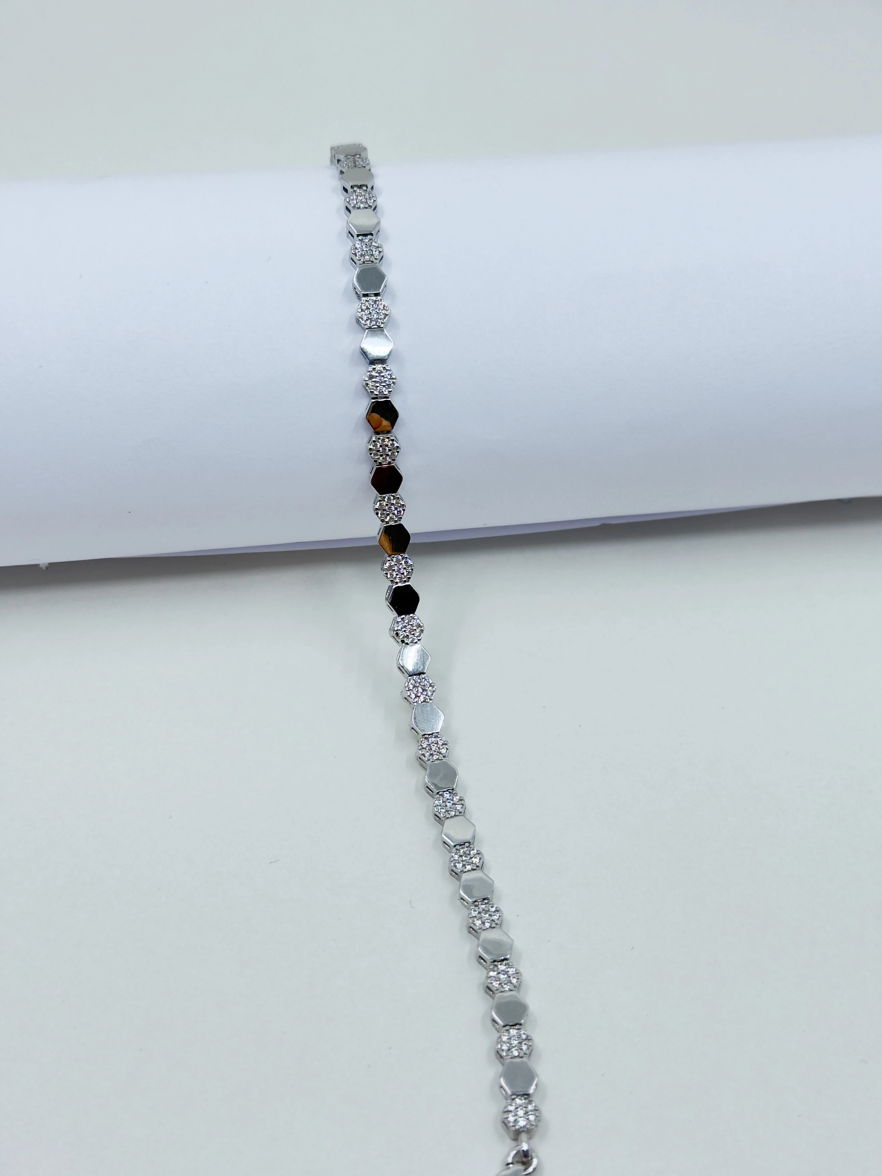 Ara Taşlı Petek Model Bileklik