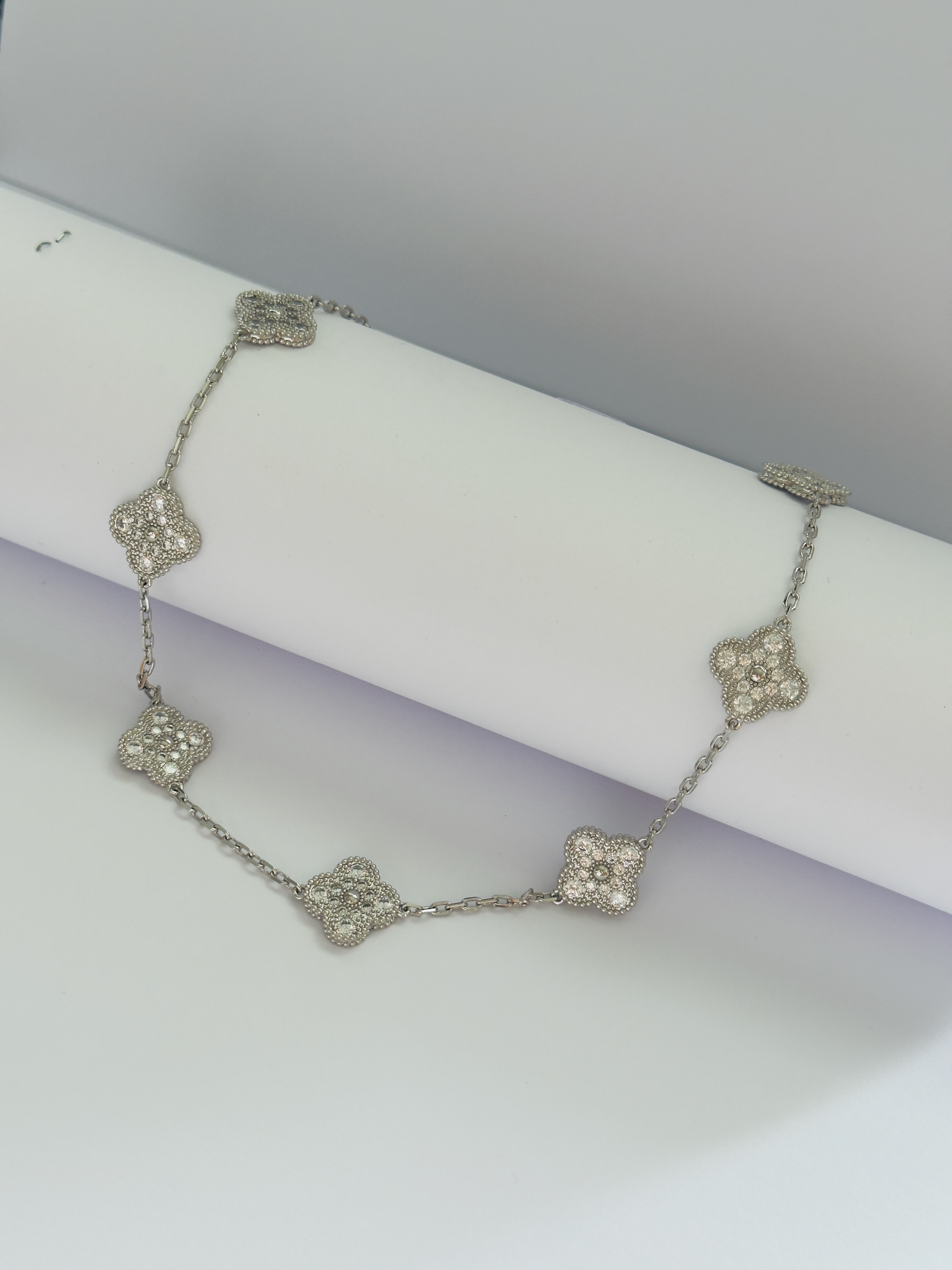 Full Taşlı Silver 10 Yonca Kolye