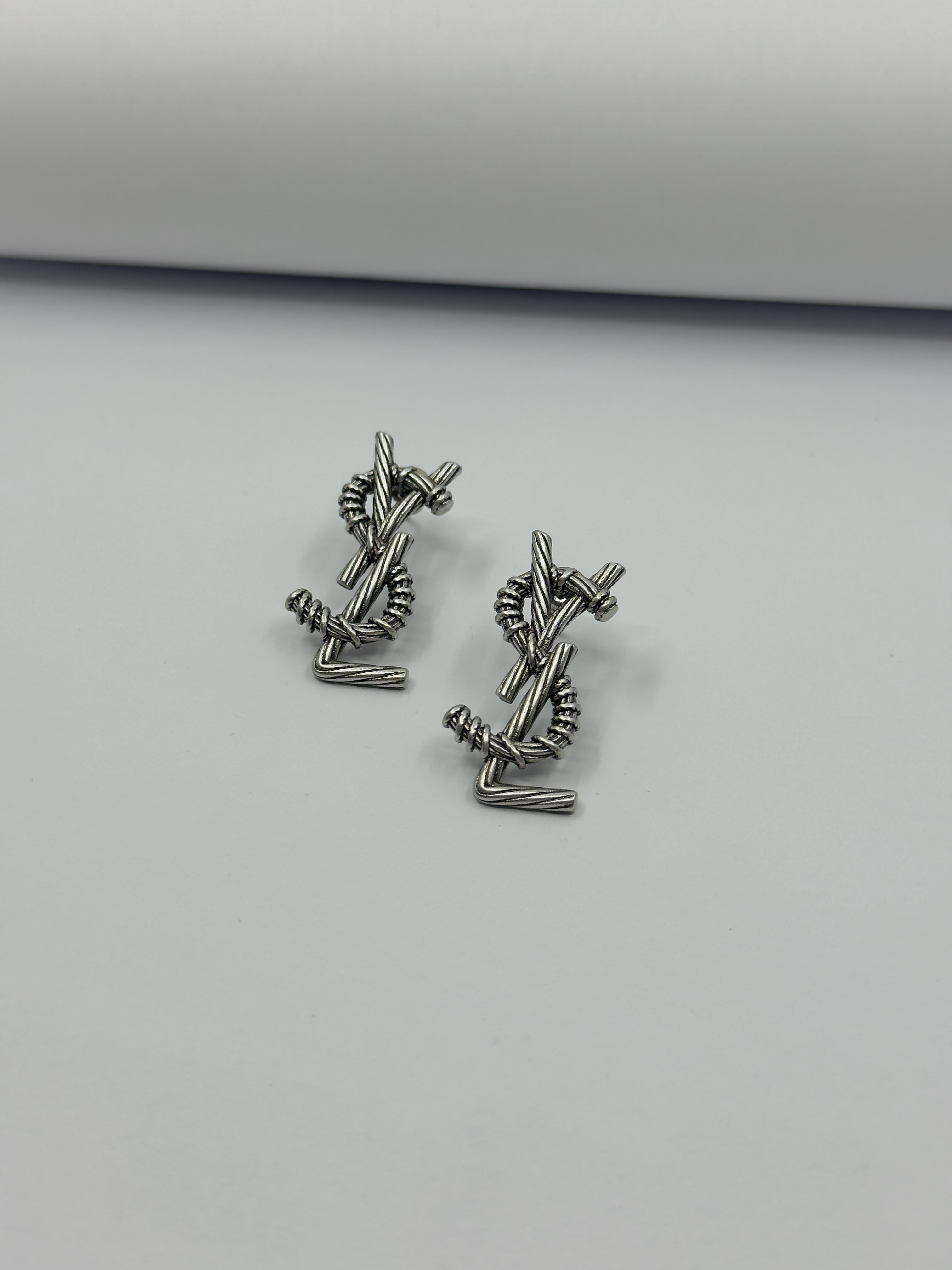 Silver Burgu Model Küpe