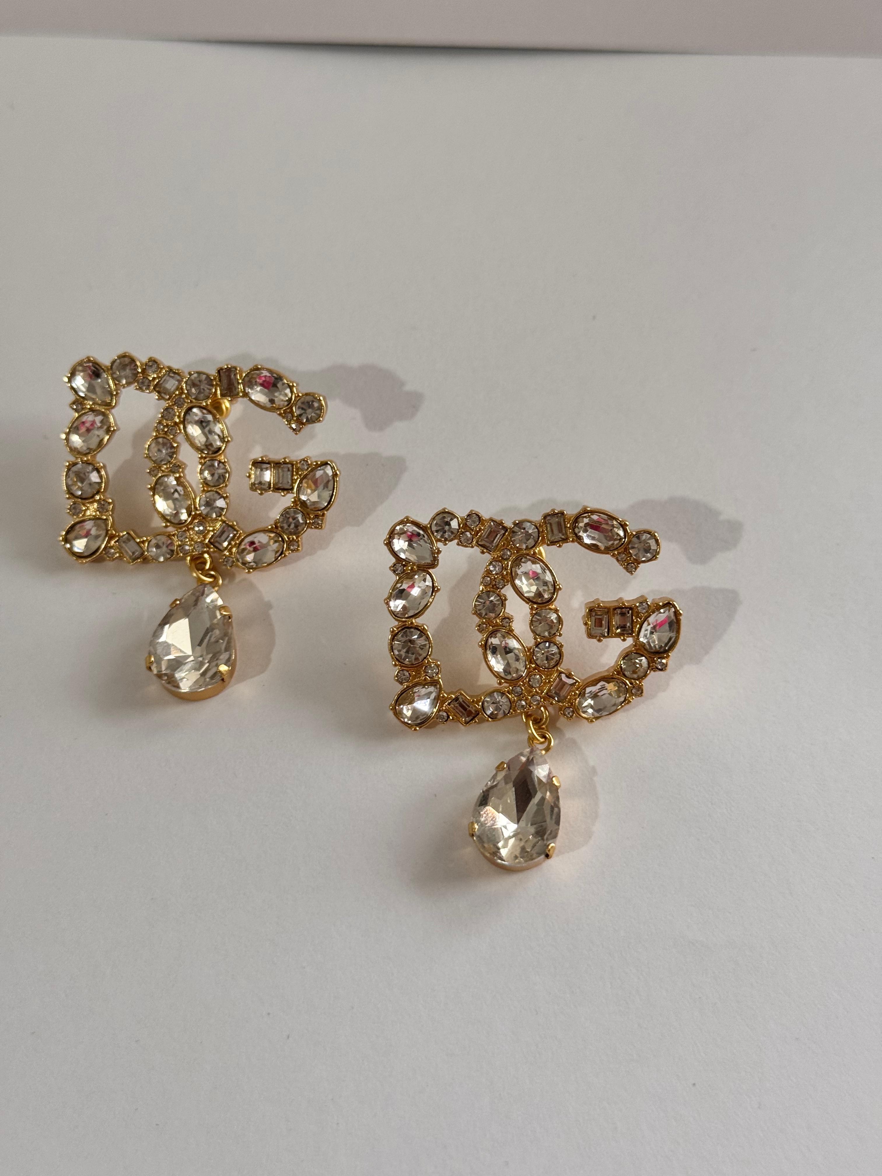 Dolce G. Gold Taşlı DG Küpe