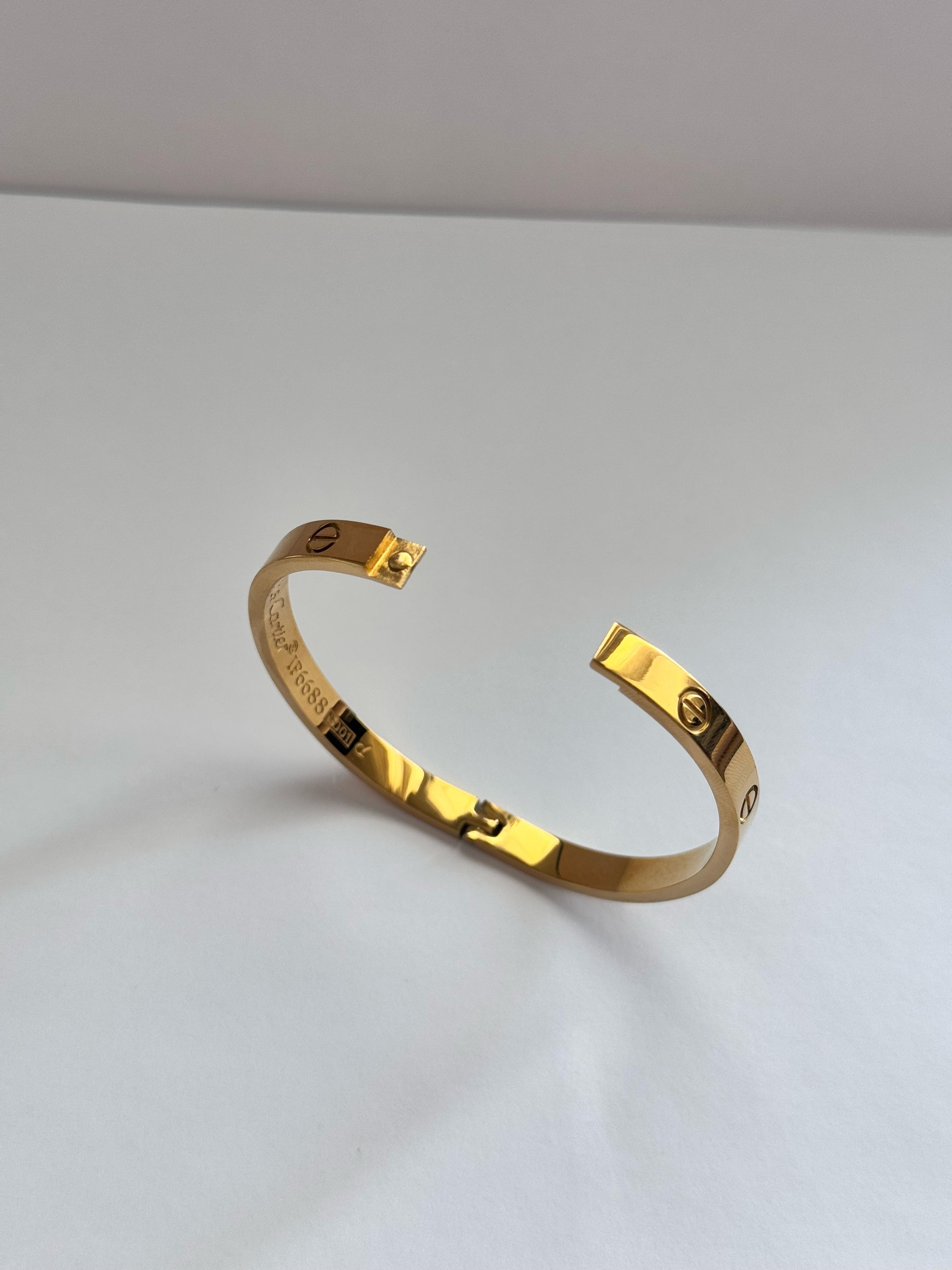 Crt. Love Kalın Gold Taşsız Bileklik