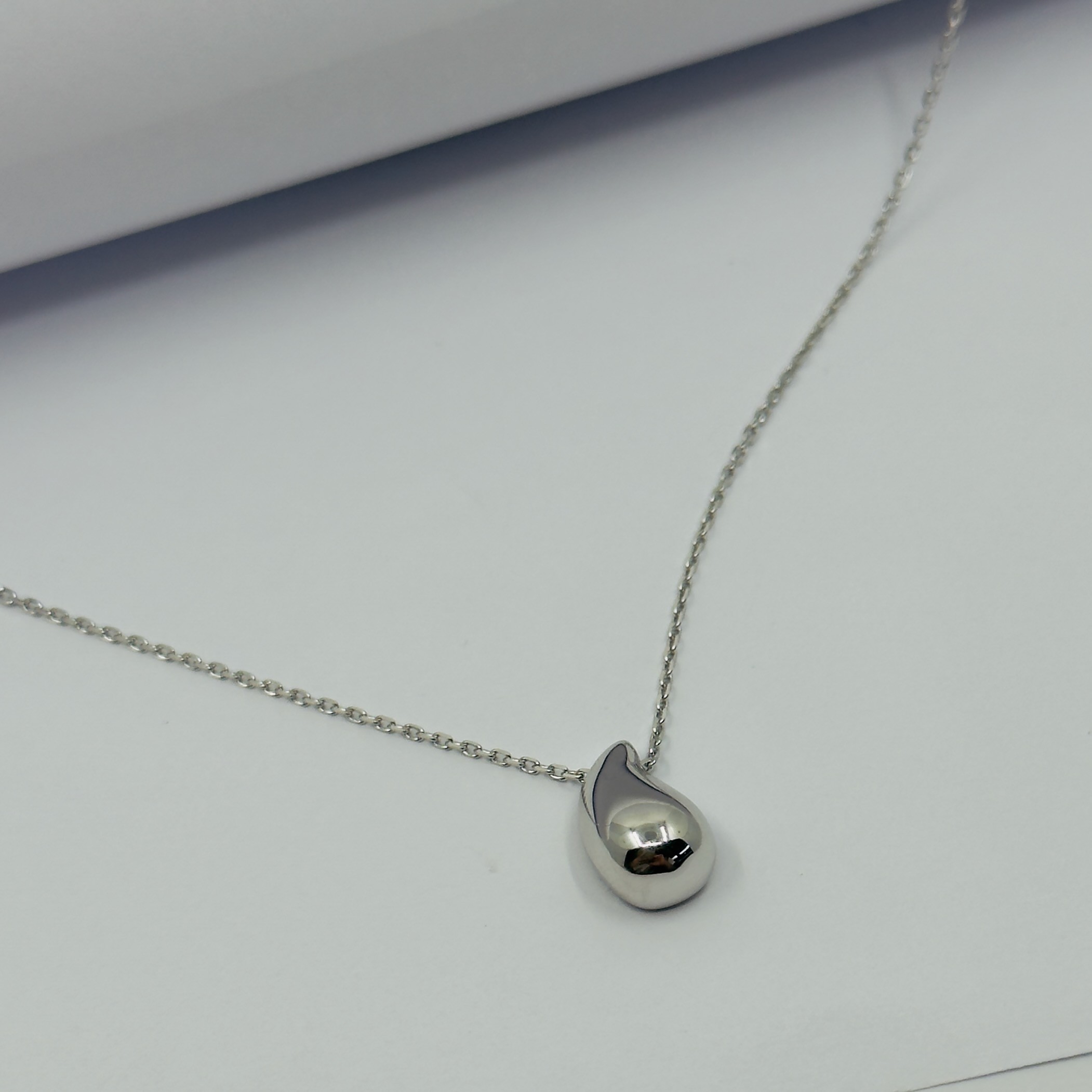 Botte Silver Drop Mini Kolye