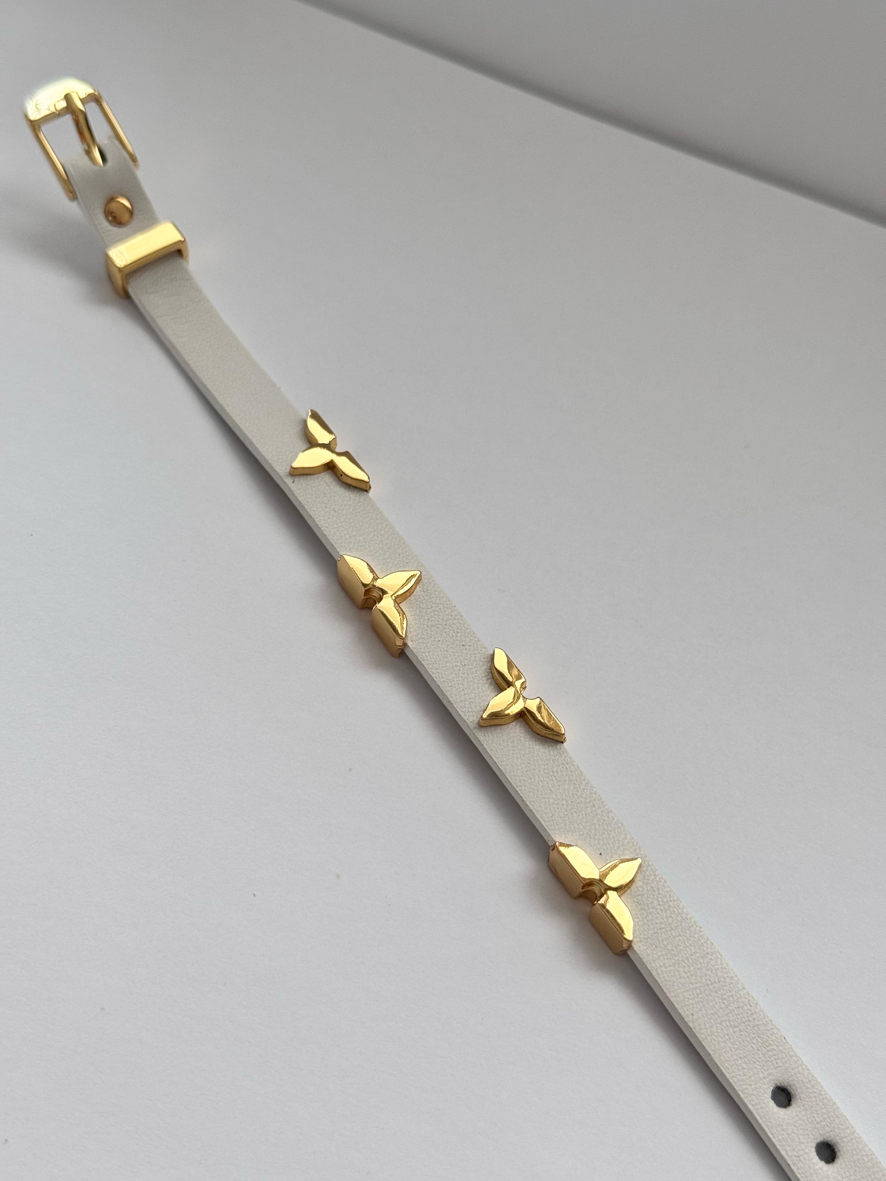 LV. Beyaz Monogram Deri Bileklik