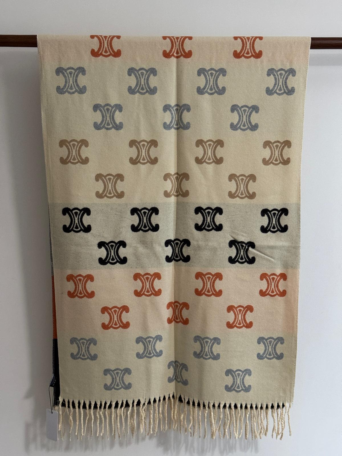 Triomphe Cashmere-Silk Şal – Sunset Stripe