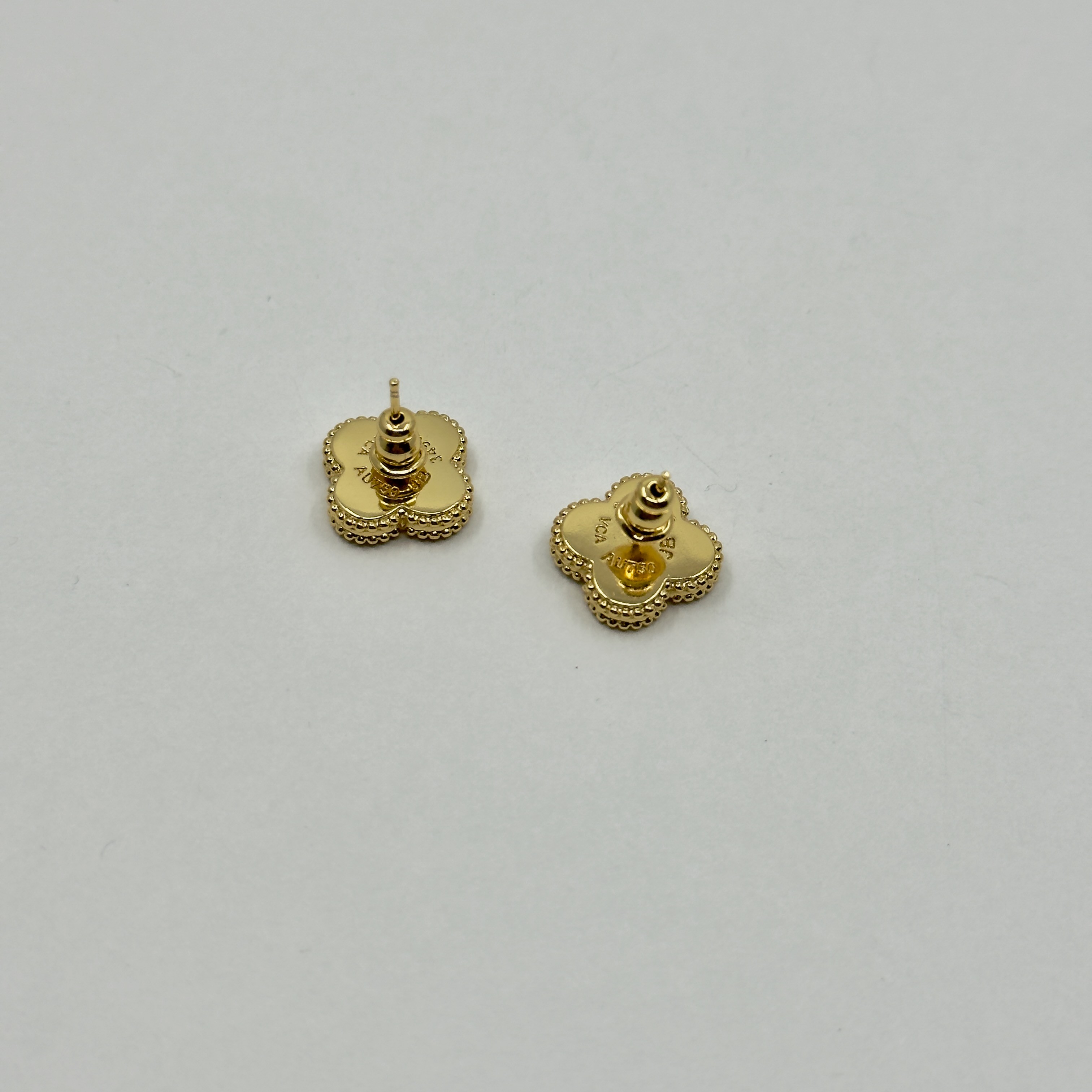 VCA. Alhmbra Gold Malahit Küpe