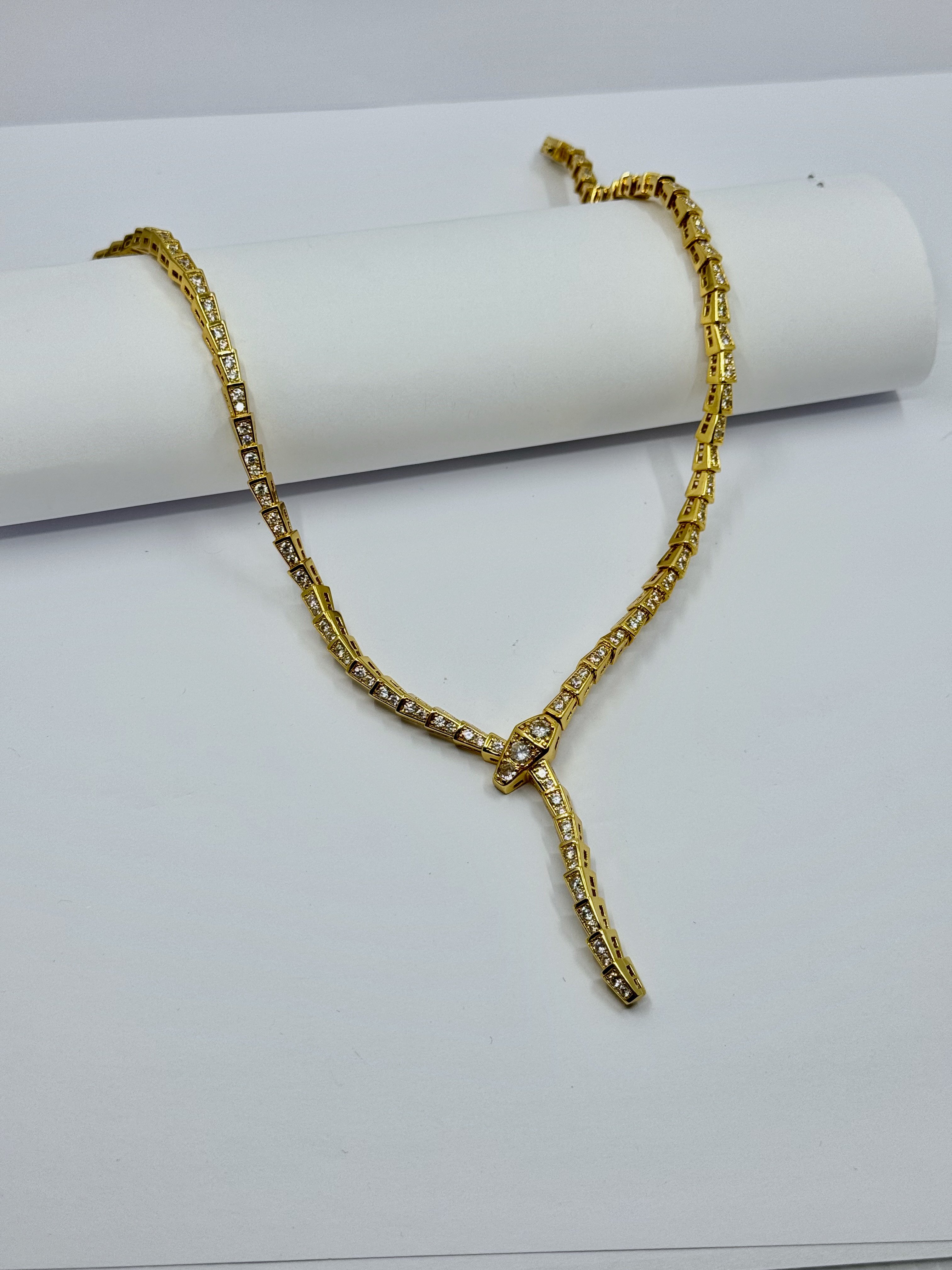Gold Serpenti Viper Kolye