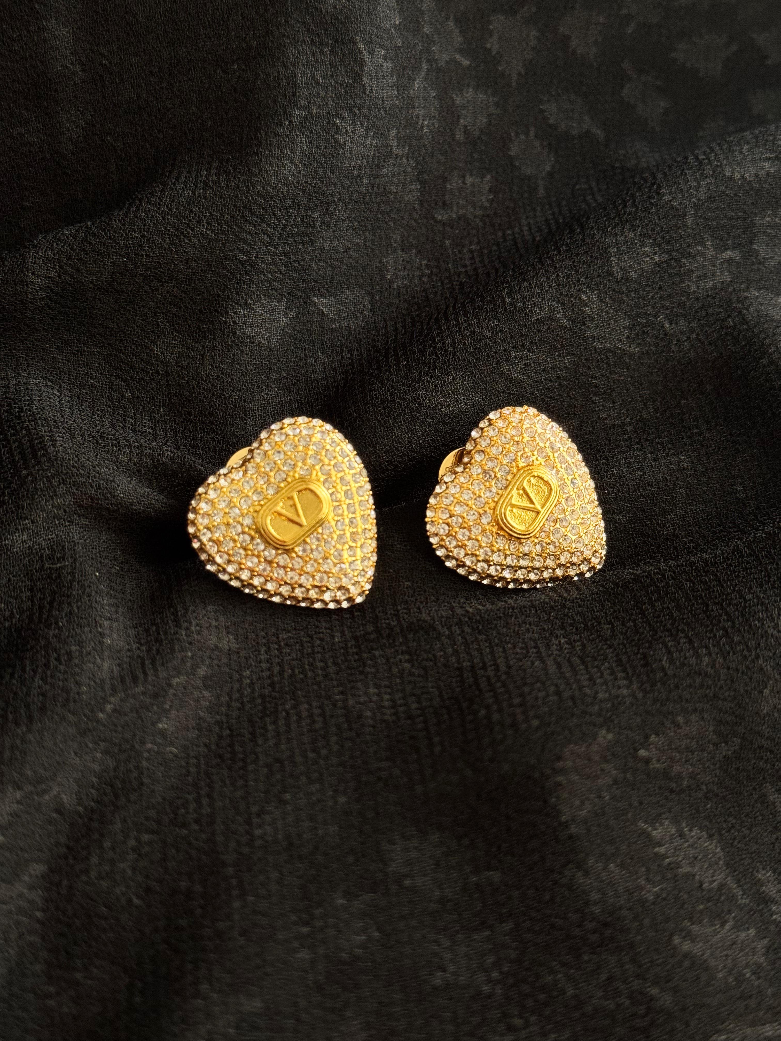 Valent. Gold Taşlı Kalp Küpe