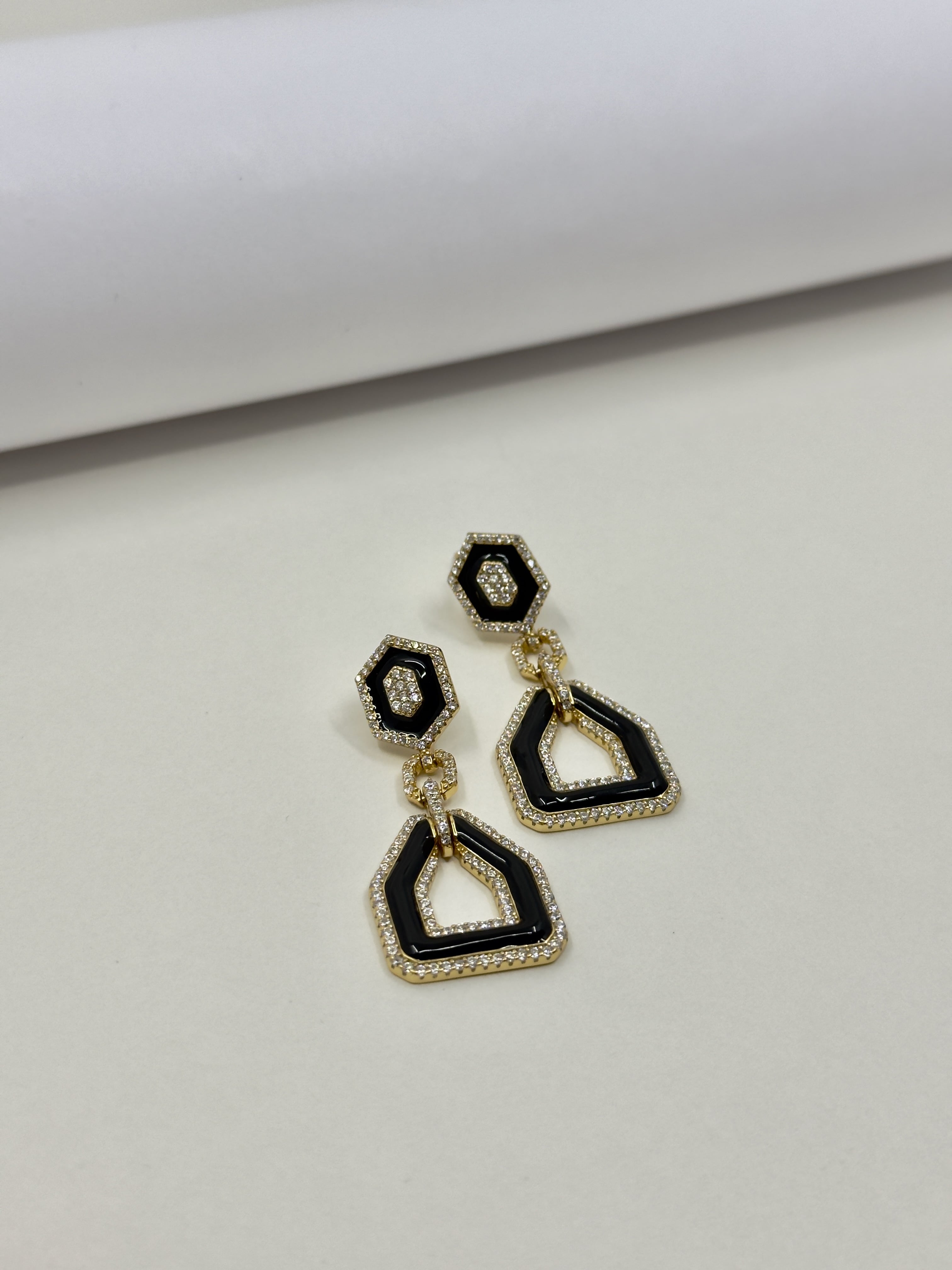 Gold Black Enamel Küpe