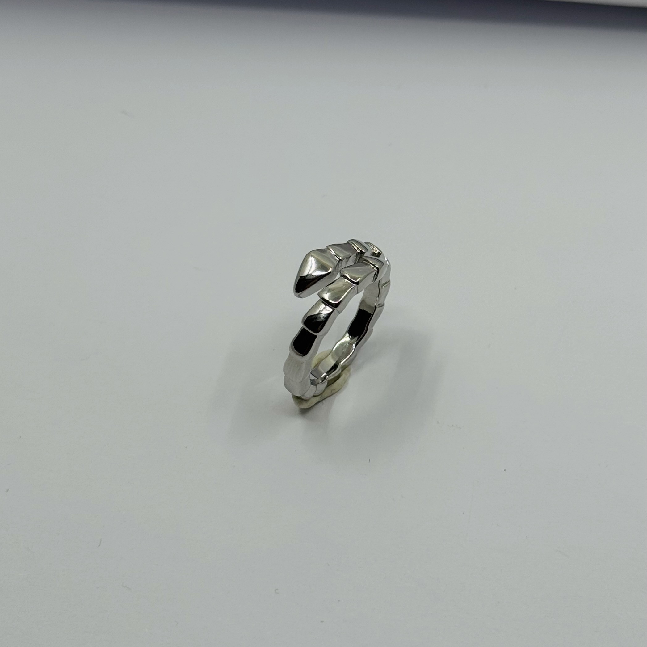 Silver Serpenti Taşsız M Size Yüzük