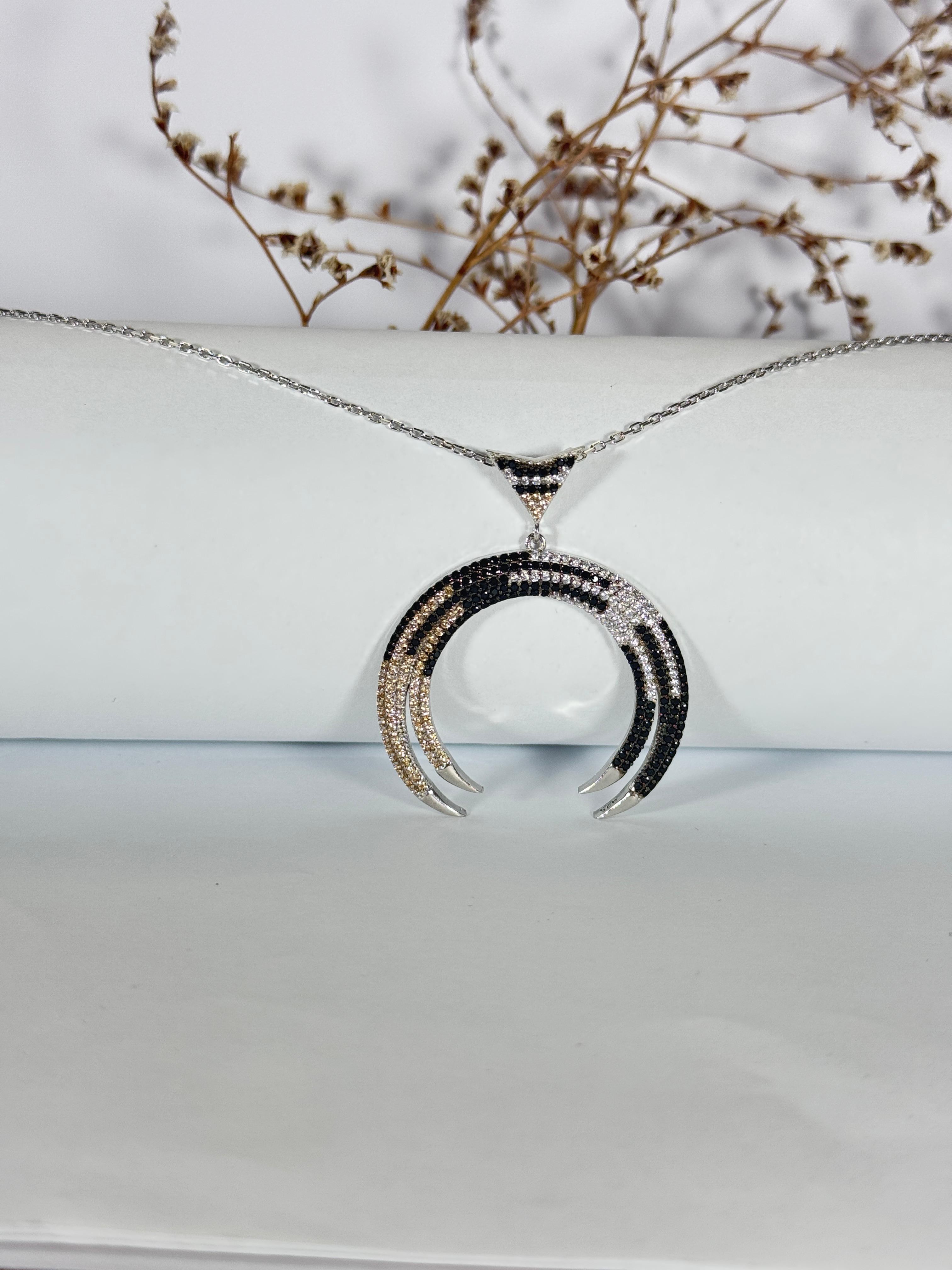 Nebula. Crescent of Duality Kolye