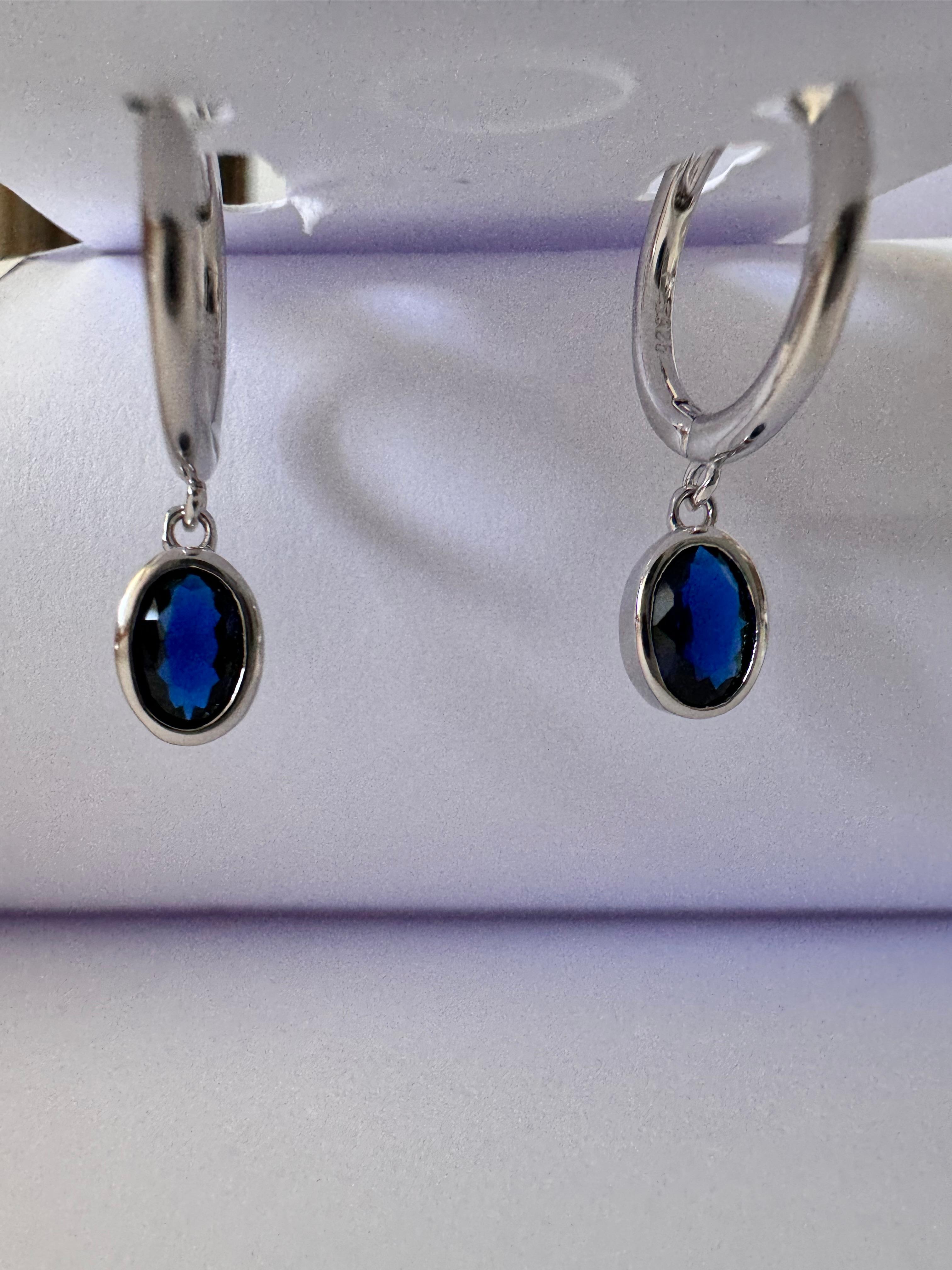 Casual. Silver Drop Küpe