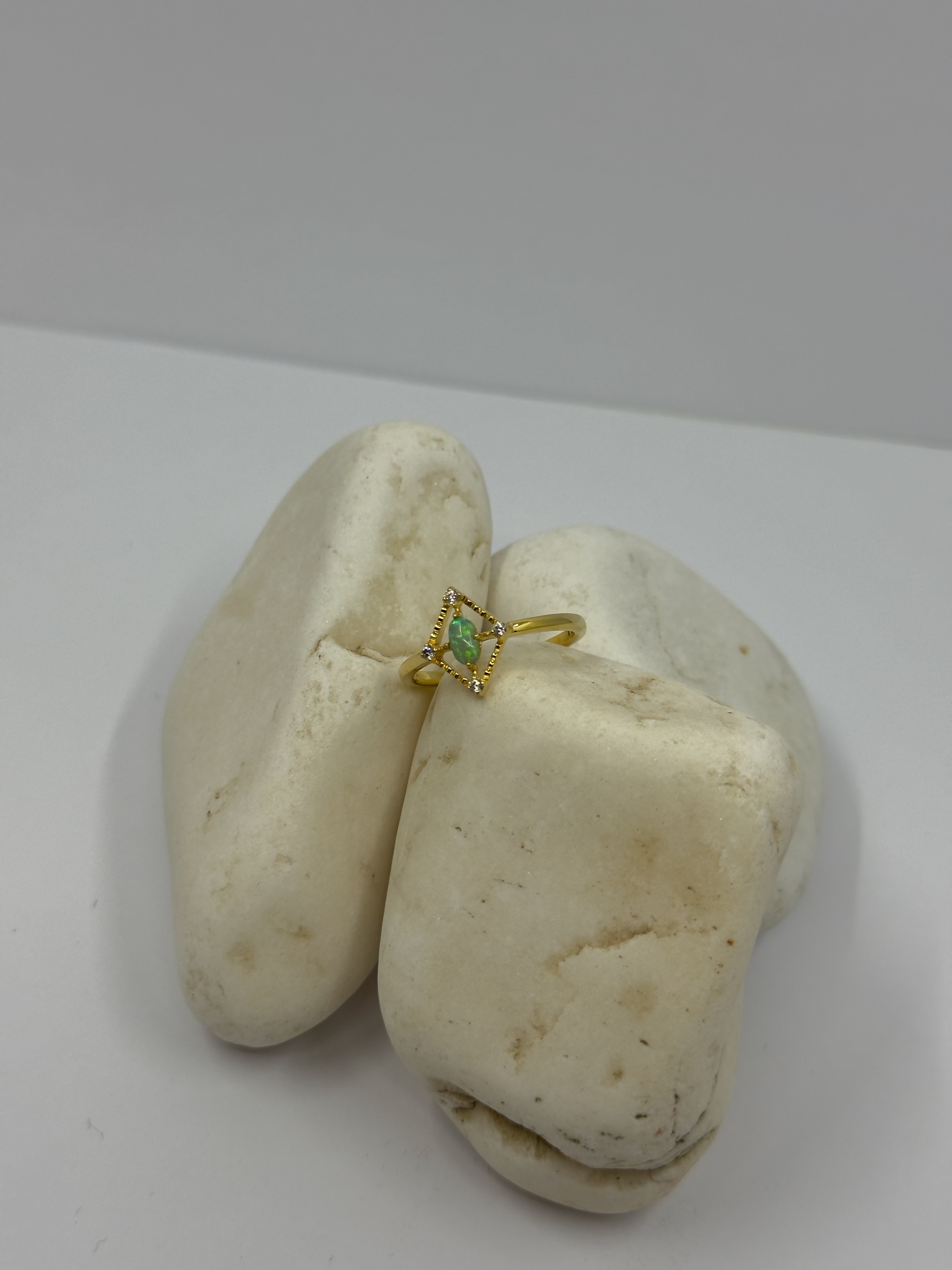 Opal Aura Gümüş Yüzük